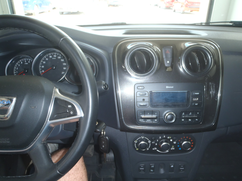 Dacia Logan Logan MCV Supreme dCi 90 Easy-R S — photo 15