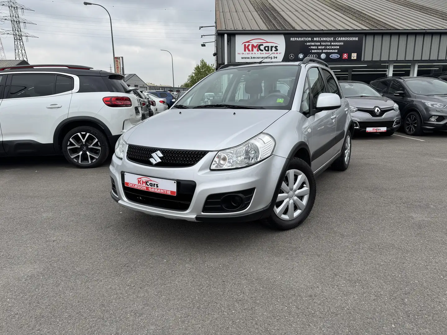 Suzuki SX4 1.5i ESSENCE // 1'ier PROPRIETAIRE / CLIMATISATION Gris - 2
