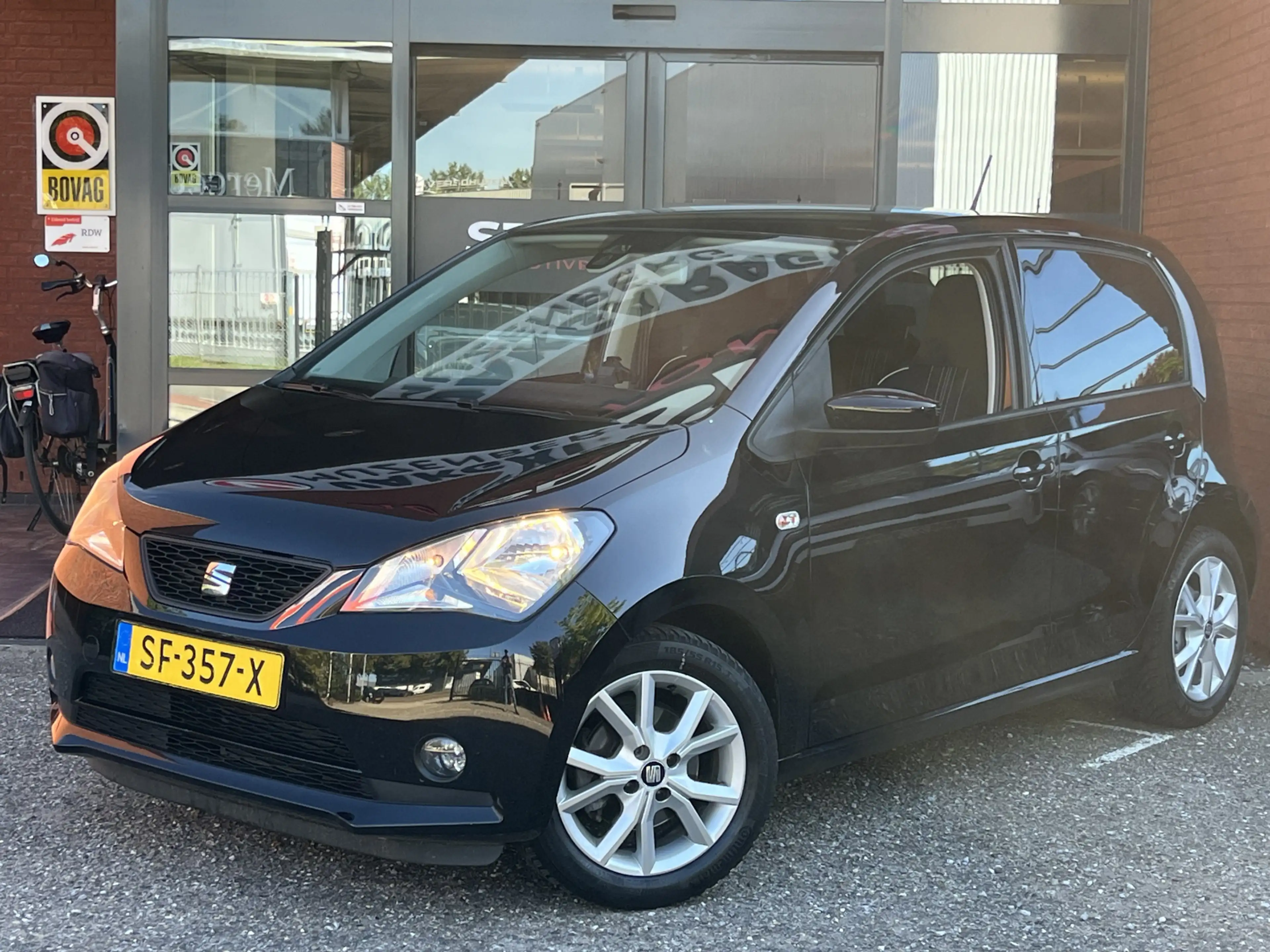 SEAT Mii 1.0 Sport Intense // AIRCO // PARKEER SENSOREN // — photo 2