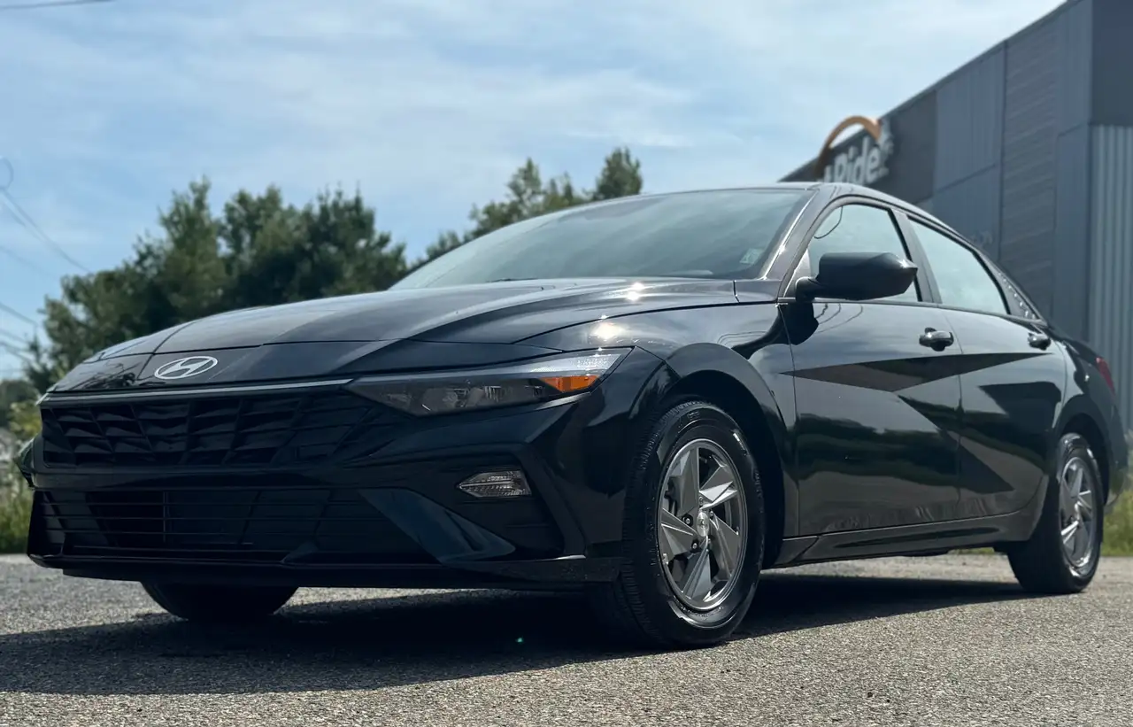 2025 Hyundai ELANTRA