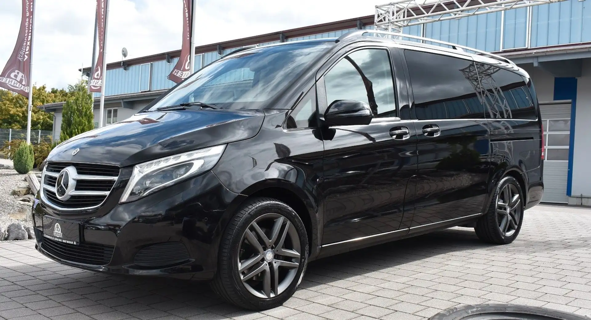 Mercedes-Benz V 250 Edition Score 4Matic / Schwarz - 2