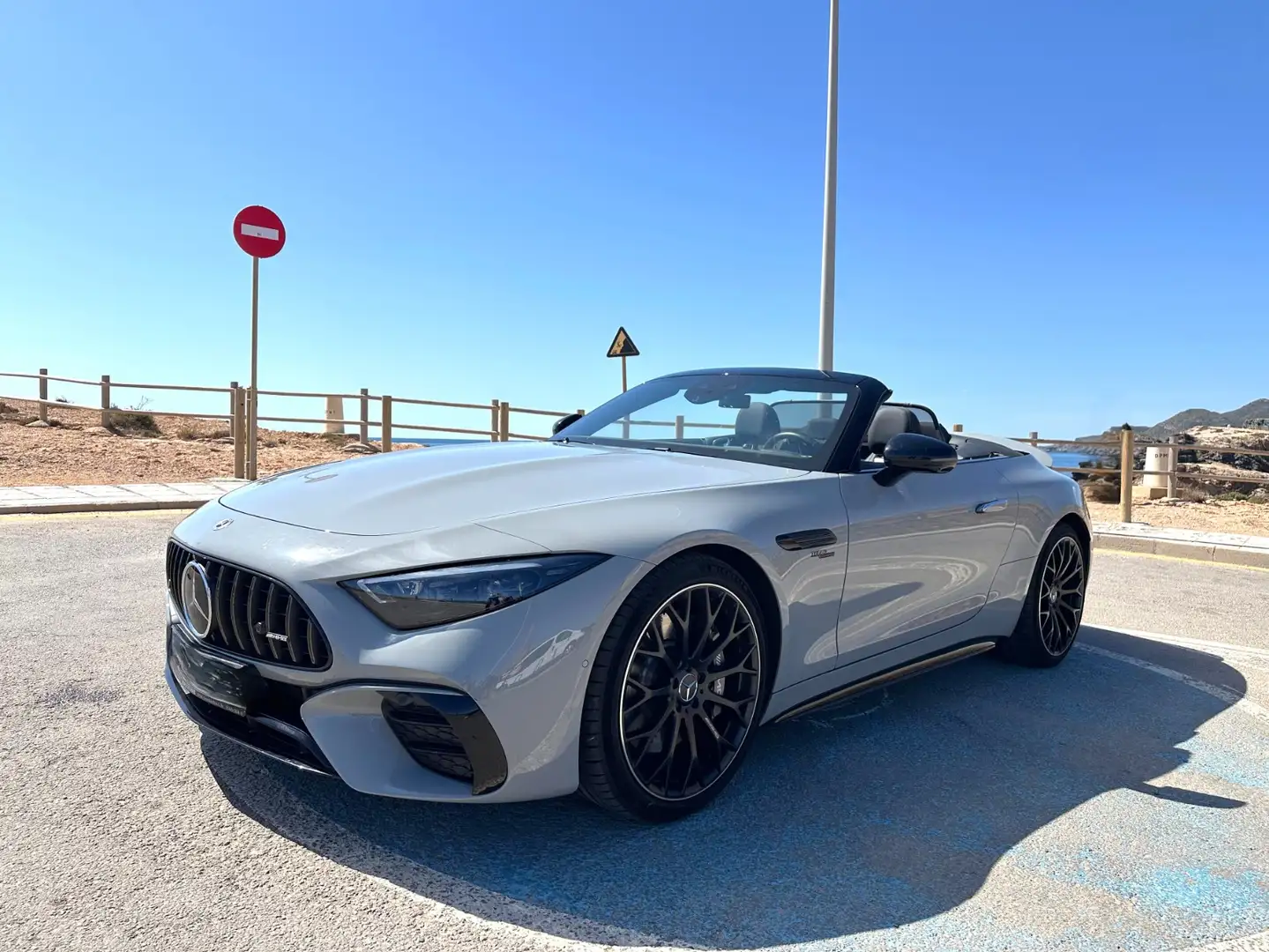 Mercedes-Benz SLC 43 AMG Aut. Grijs - 1