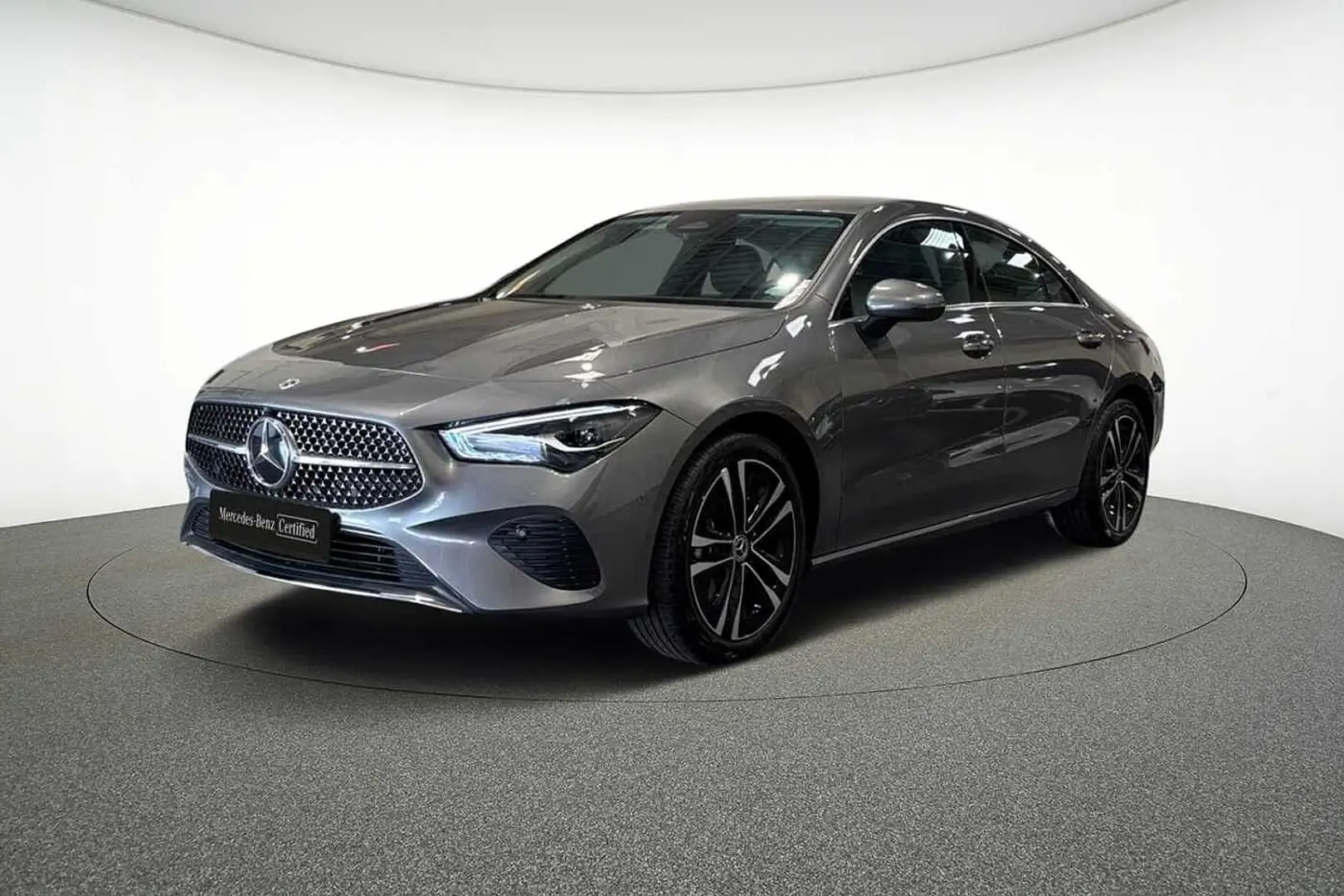 Mercedes-Benz CLA 180 Coupé Grijs - 1