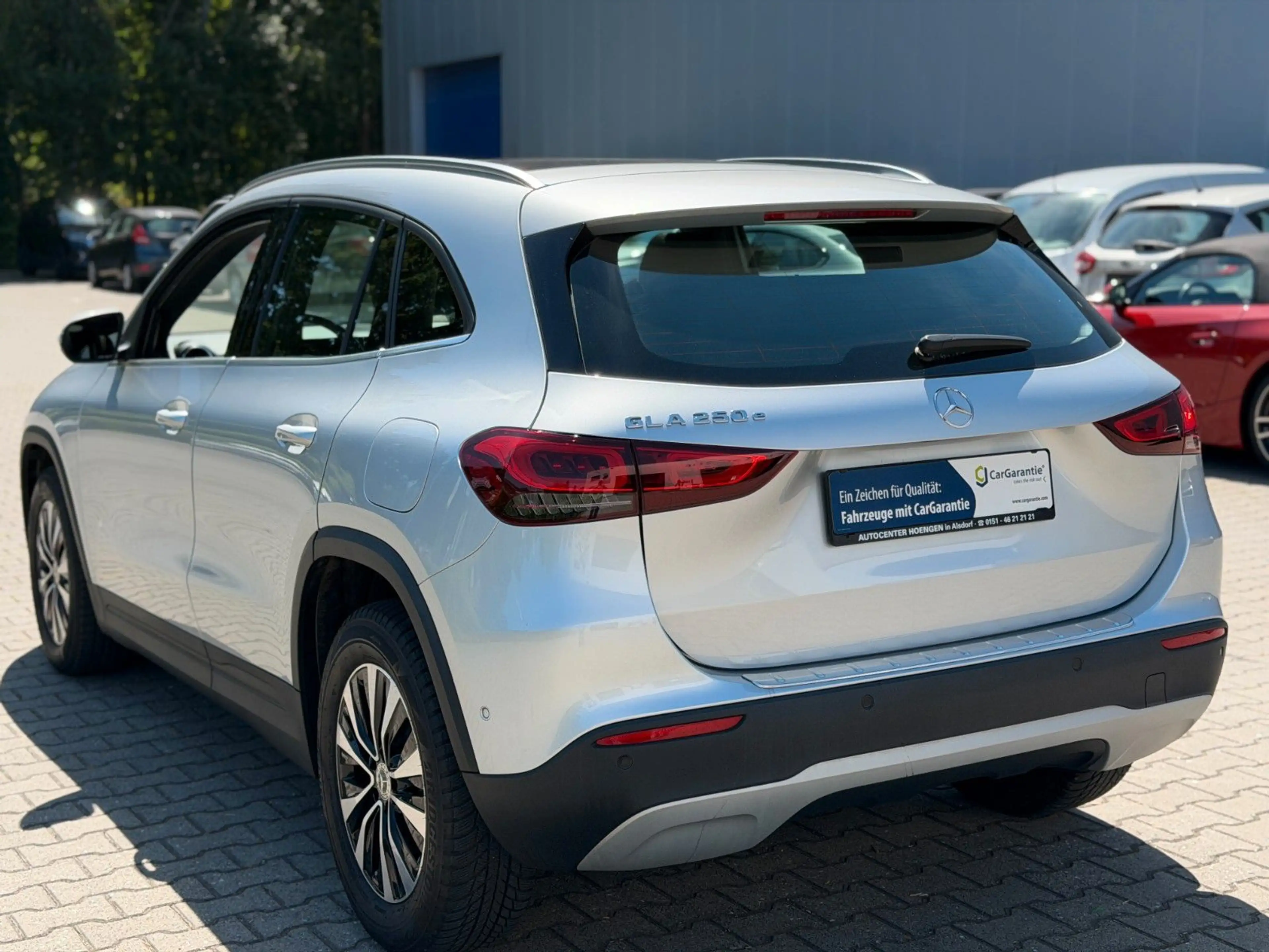 Mercedes-Benz GLA 250 e Garantie *Style *MBUX*KeyL*Pano*Kamera — photo 13