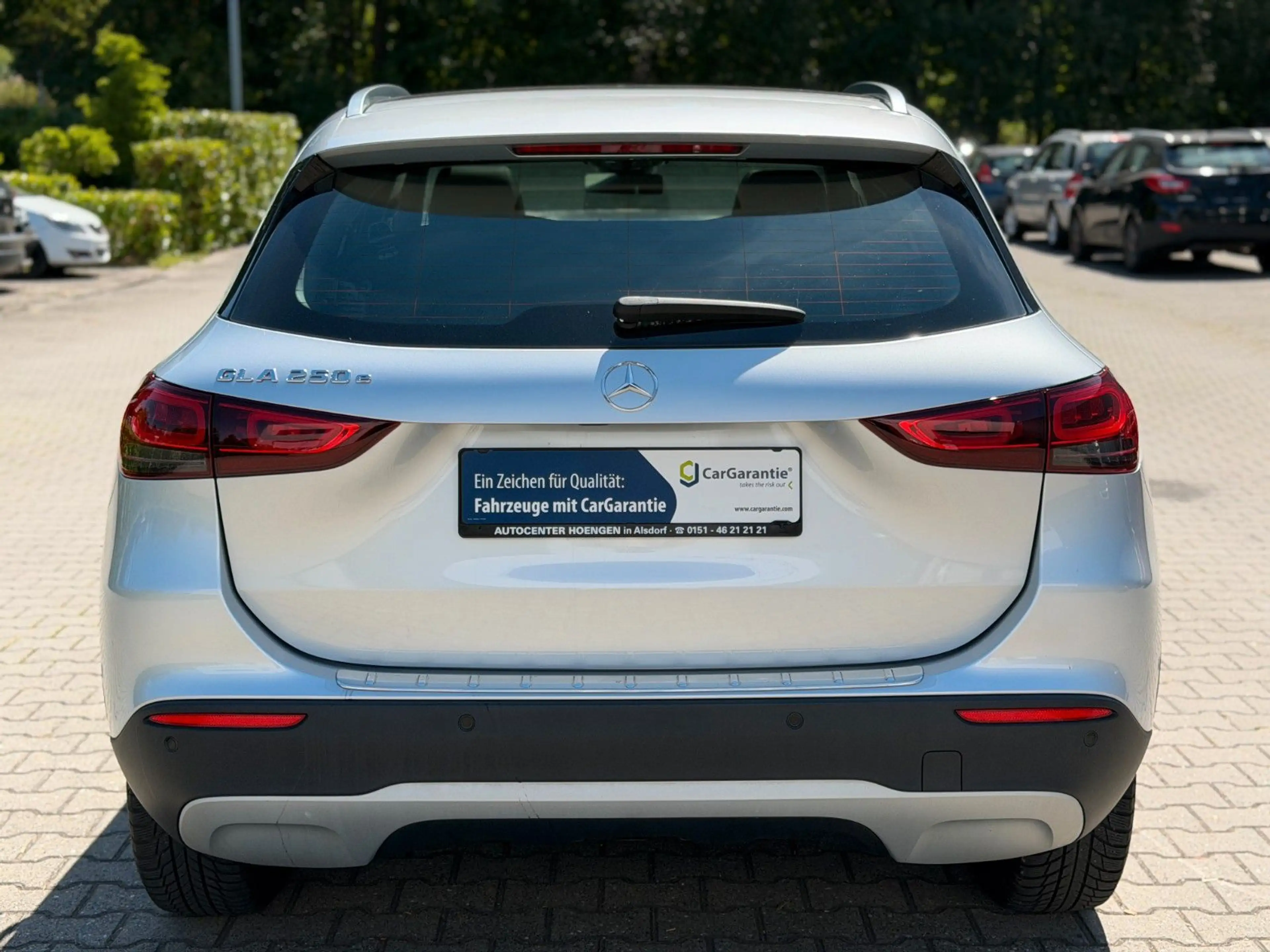 Mercedes-Benz GLA 250 e Garantie *Style *MBUX*KeyL*Pano*Kamera — photo 10