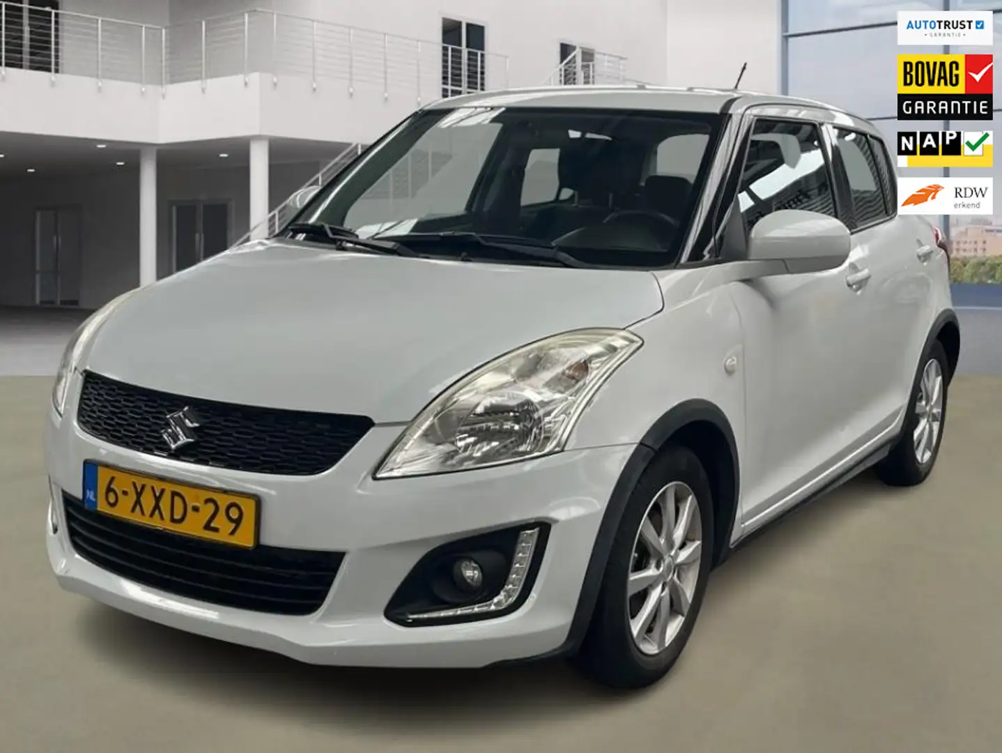 Suzuki Swift 1.2 Dynamic EASSS 2e Eig. 26.300 km +NAP NL-auto Blanc - 1