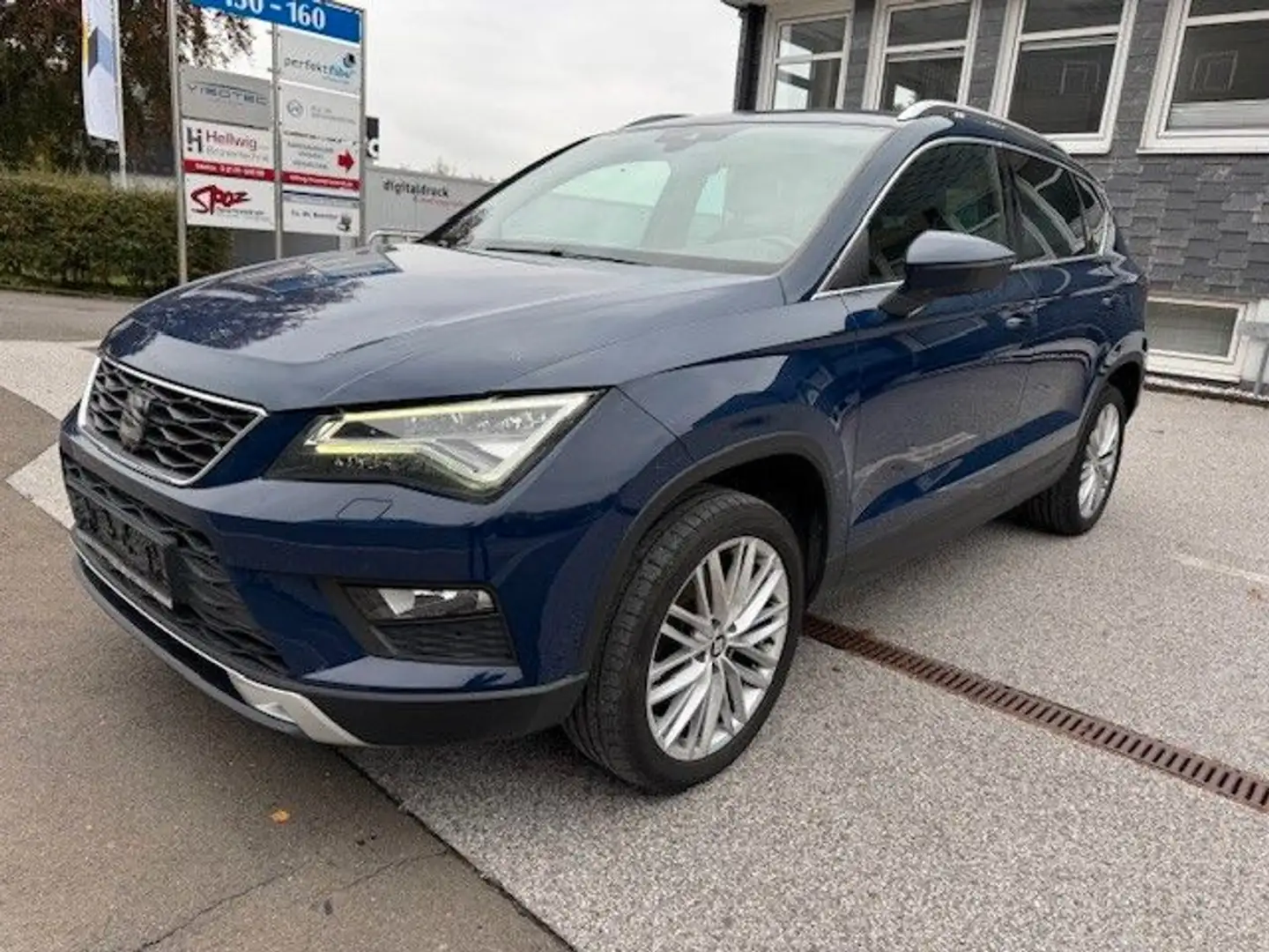 SEAT Ateca Xcellence Bleu - 1