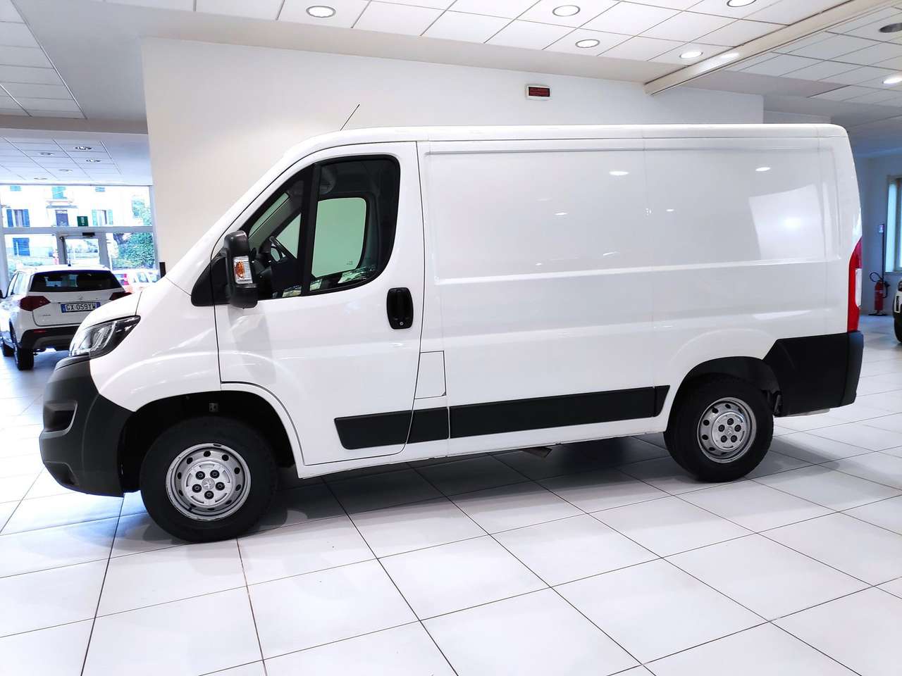 Peugeot Boxer Boxer 330 2.2 BlueHDi 140 S&S PC-TN Furgone*PASSO