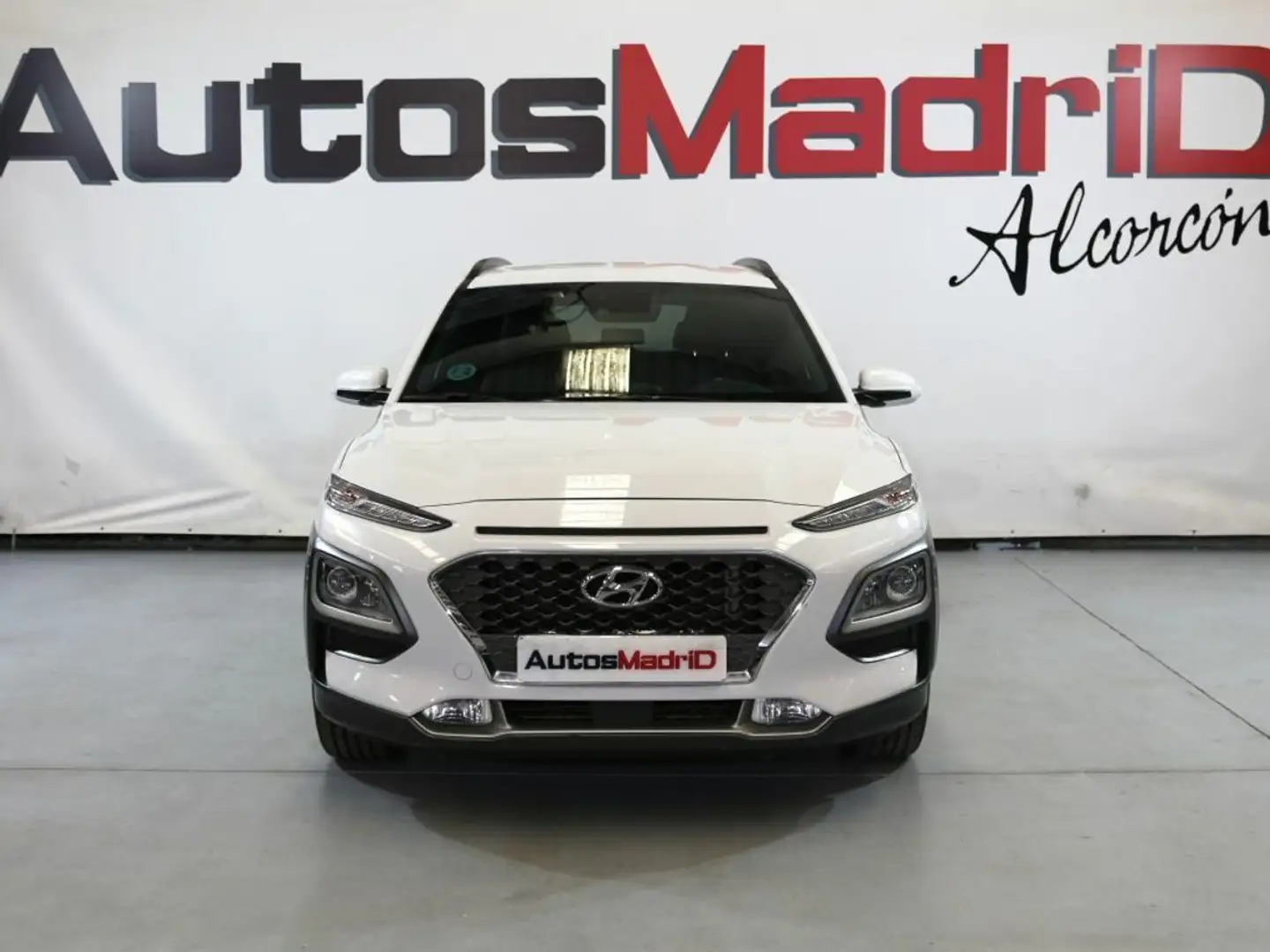 Hyundai KONA 1.6 CRDI 85kW (115CV) Tecno Red 4X2 Weiß - 2