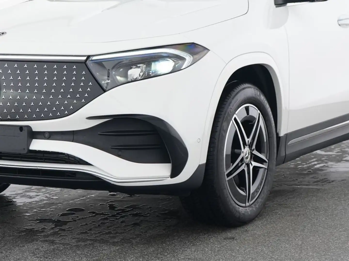 Mercedes-Benz EQA 350 4M AMG+DISTRO+LED+360°+KEYLESS+AMBIENTE Weiß - 2