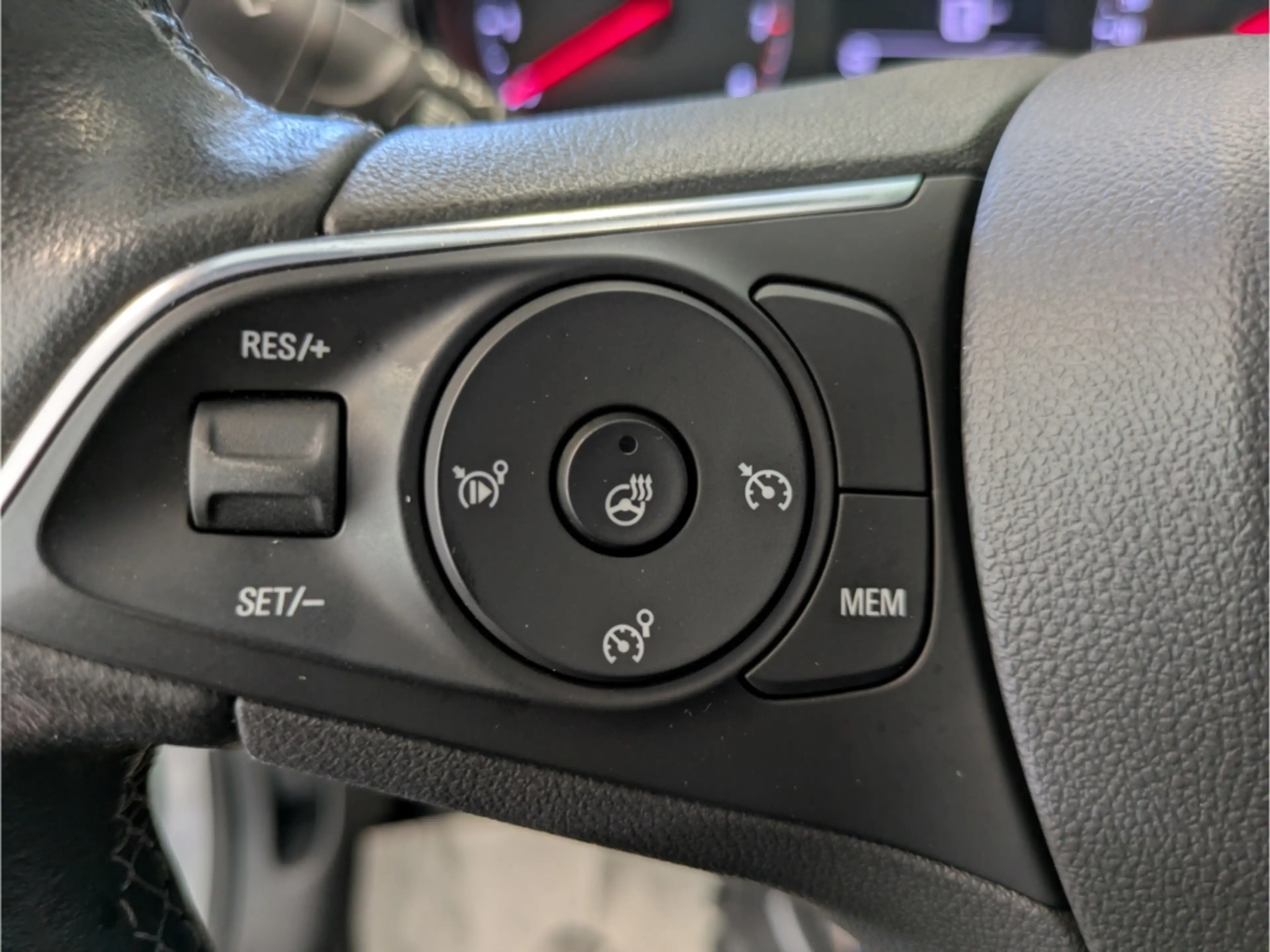 Opel Crossland 1.2 Enjoy+Frontscheibe heizbar+LED+SHZ+Lenkrad hei — photo 14