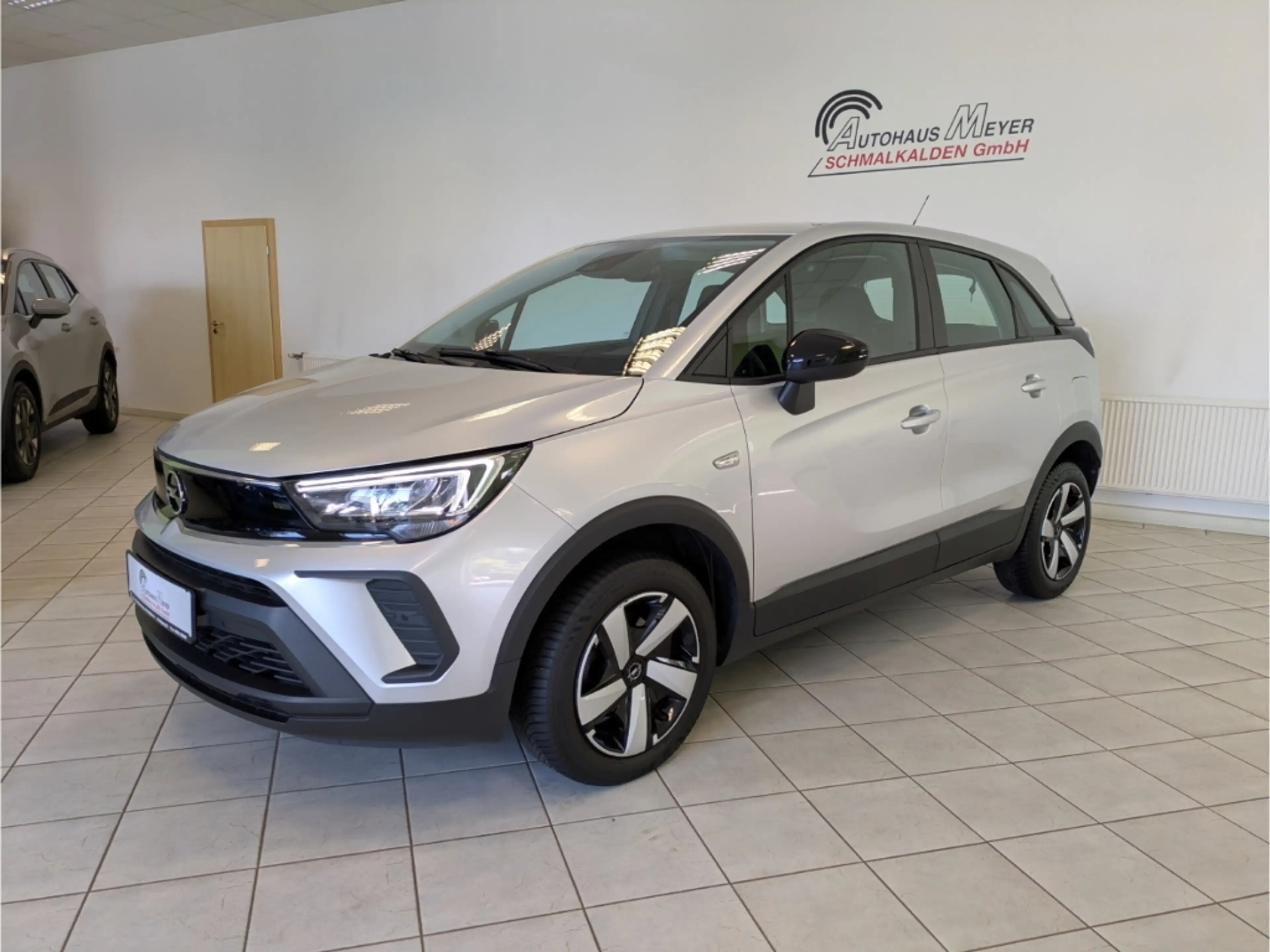 Opel Crossland 1.2 Enjoy+Frontscheibe heizbar+LED+SHZ+Lenkrad hei — photo 3