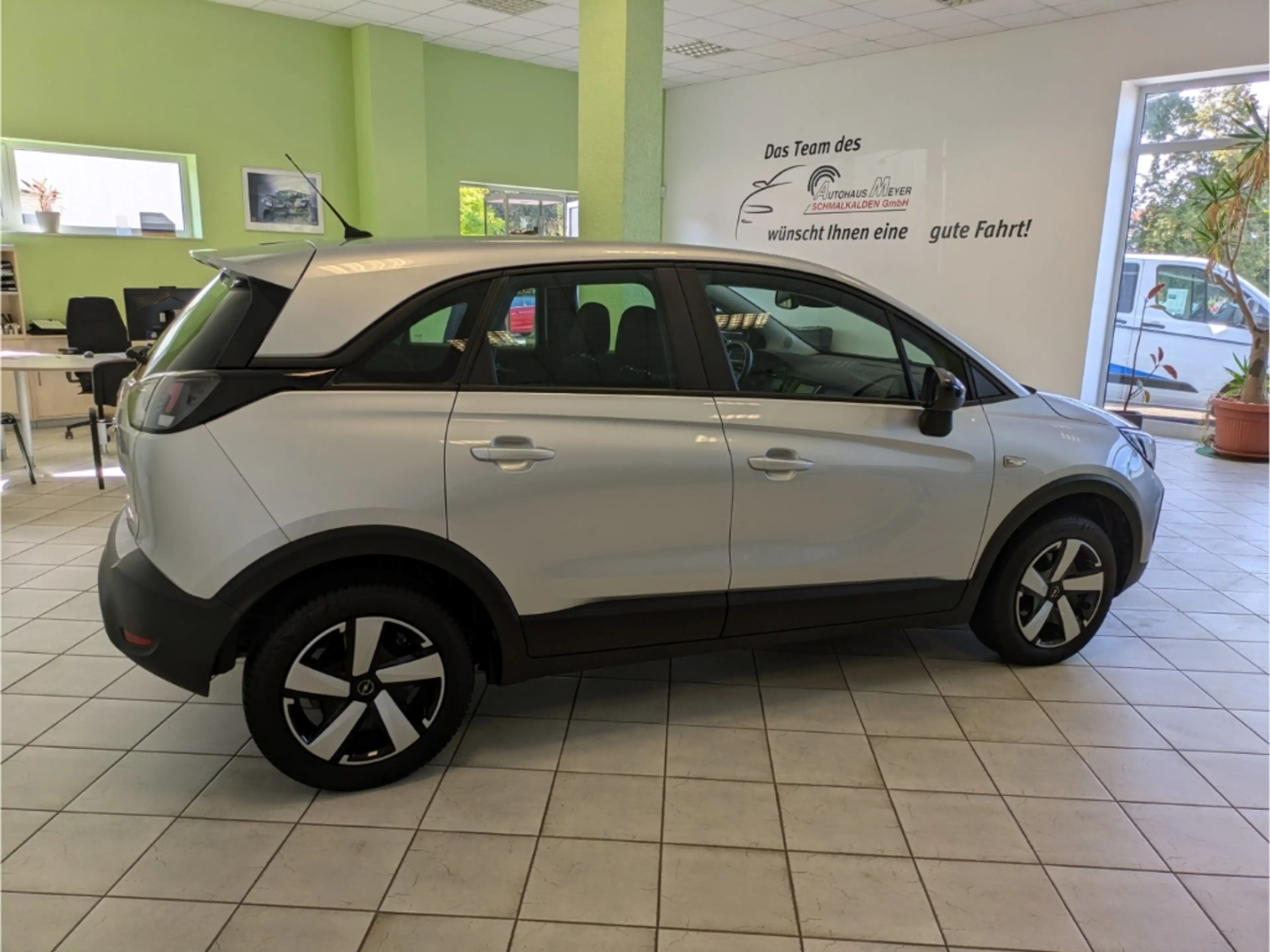 Opel Crossland 1.2 Enjoy+Frontscheibe heizbar+LED+SHZ+Lenkrad hei — photo 5