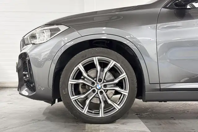 BMW X1 view 4