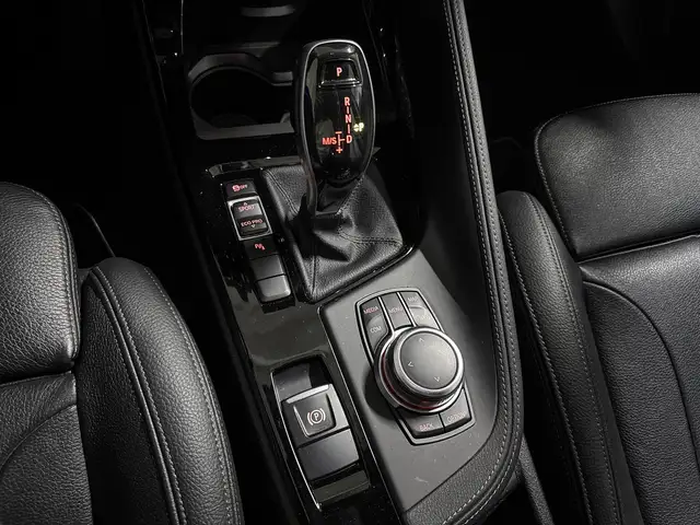 BMW X1 view 14