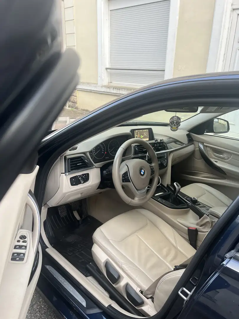 BMW 318 318d Modern Line - 1
