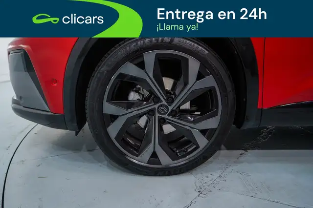 Renault Austral view 11