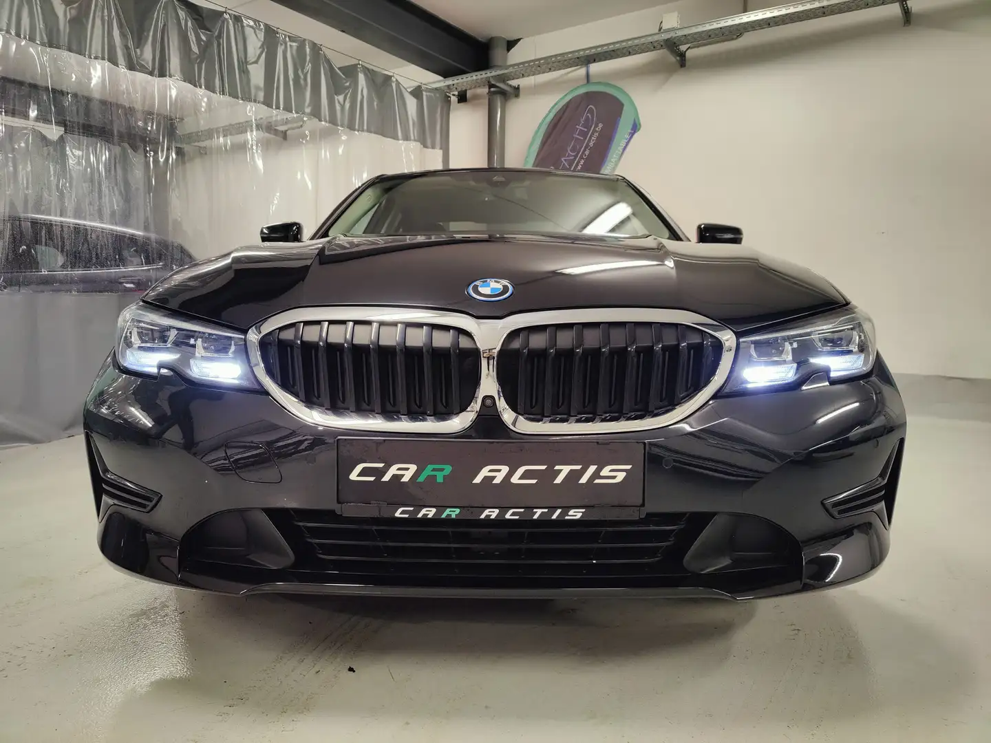 BMW 320 320eA PHEV - APP/GPS - CAM360° - REG - SIEG.CH Noir - 2