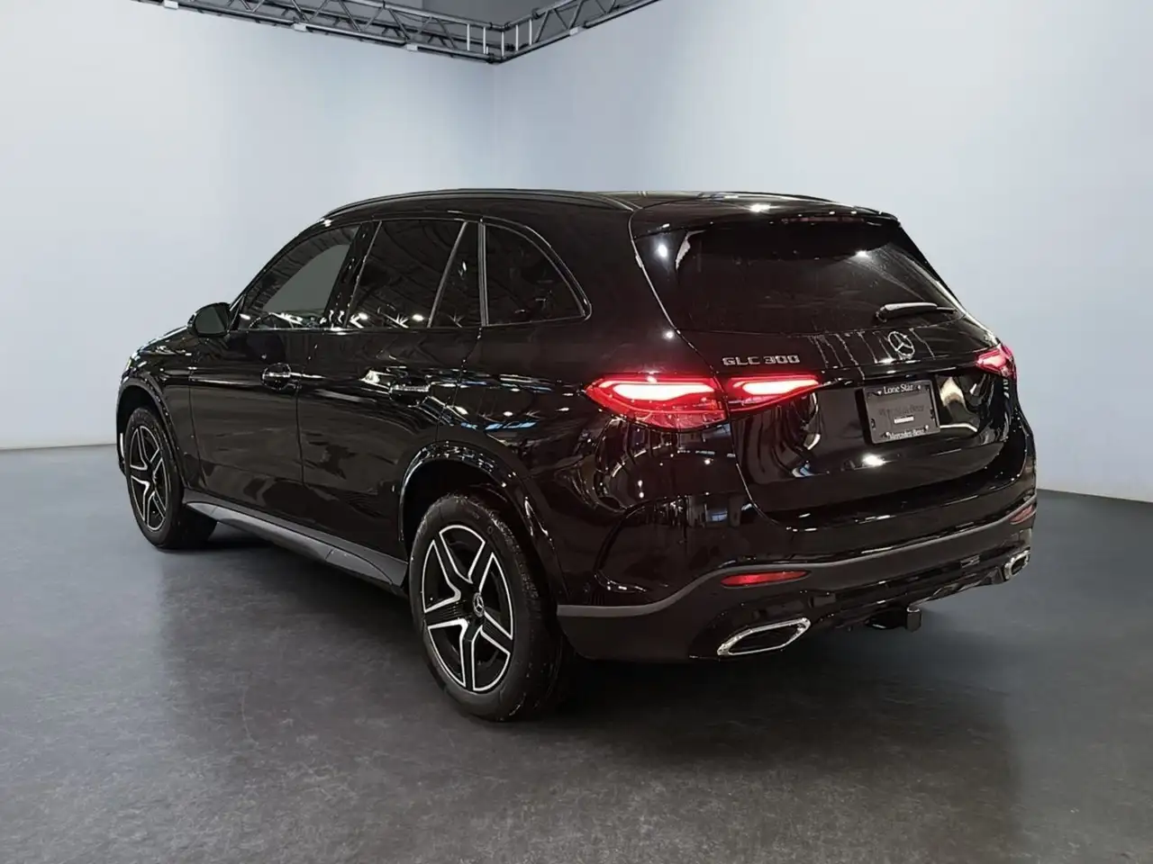 Mercedes-Benz GLC снимка Mercedes-Benz GLC