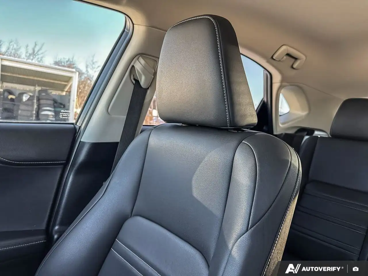 Lexus NX снимка Lexus NX