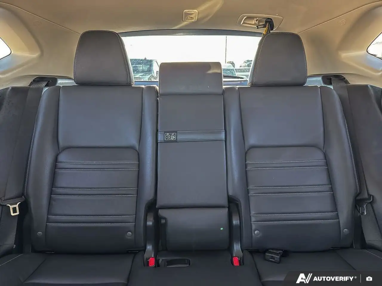 Lexus NX снимка Lexus NX