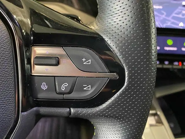 Peugeot 308 view 12