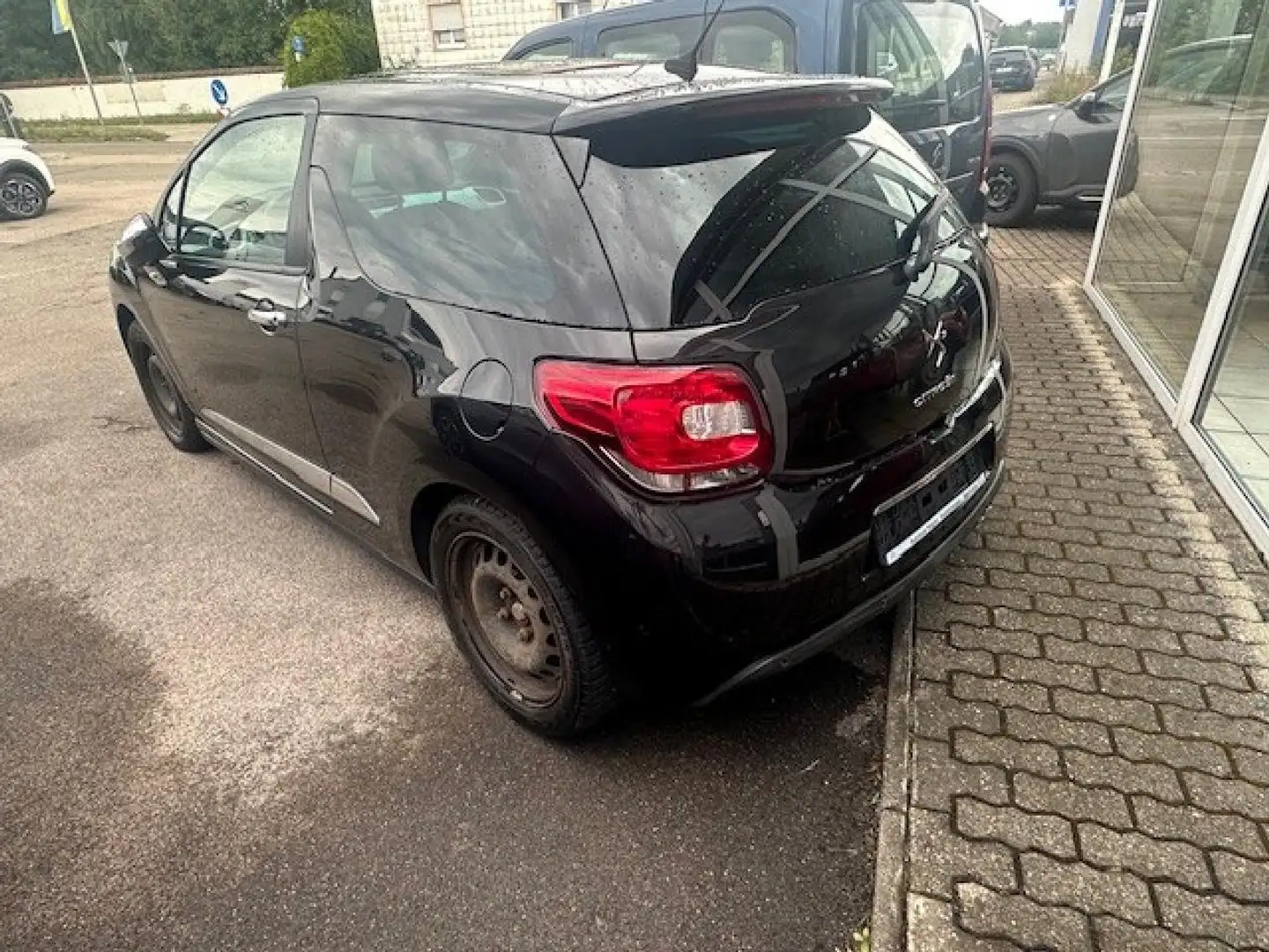 Citroen DS3 SportChic Schwarz - 2