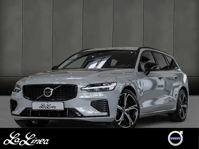 Volvo V60 T8 AWD Plus Dark NP:73.730, //HK/360°/ACC/BLIS