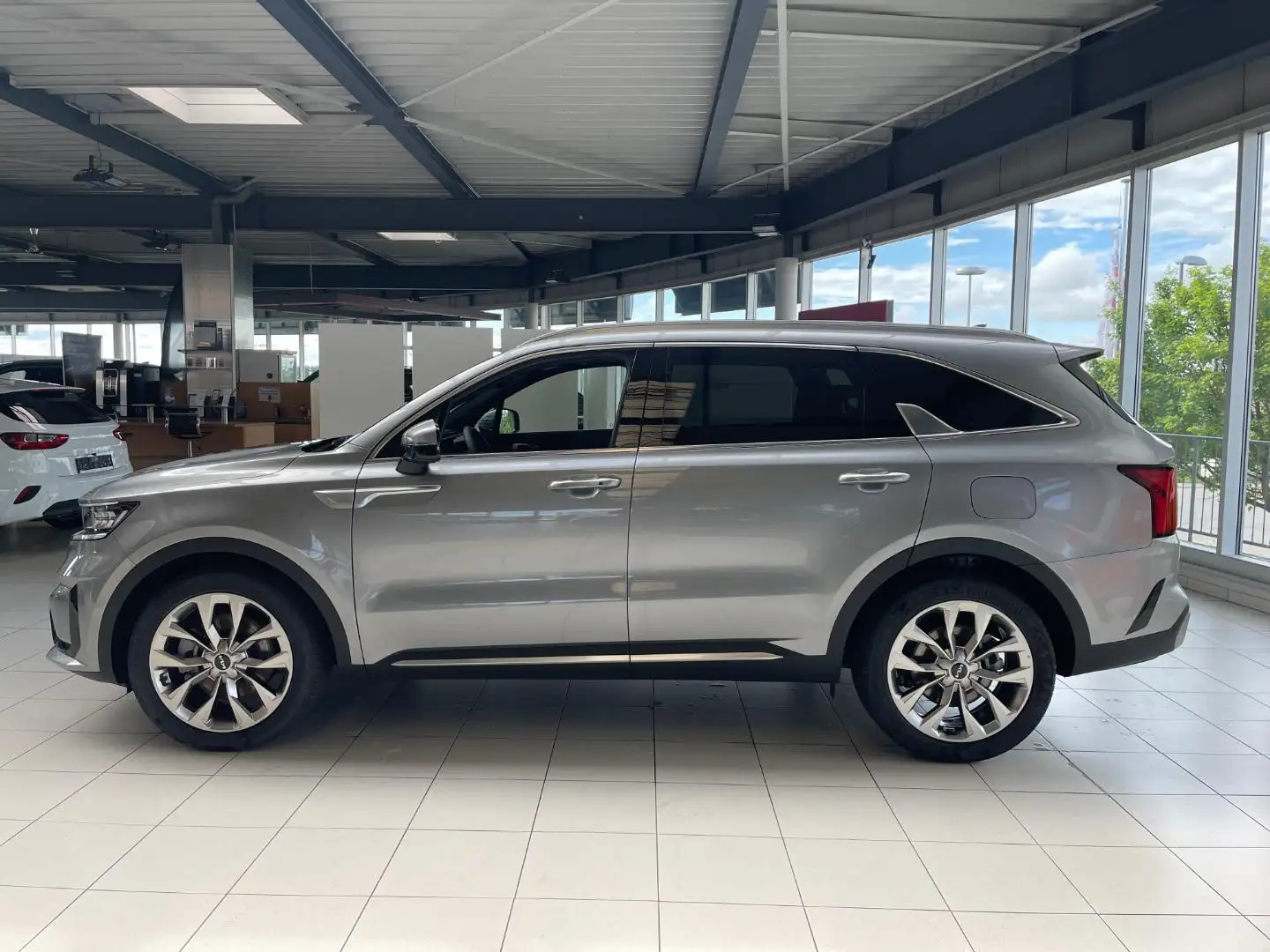 Kia Sorento 2.2 D AWD DCT8 SPIRIT PREMIUM Dt. Fzg!! Gris - 2