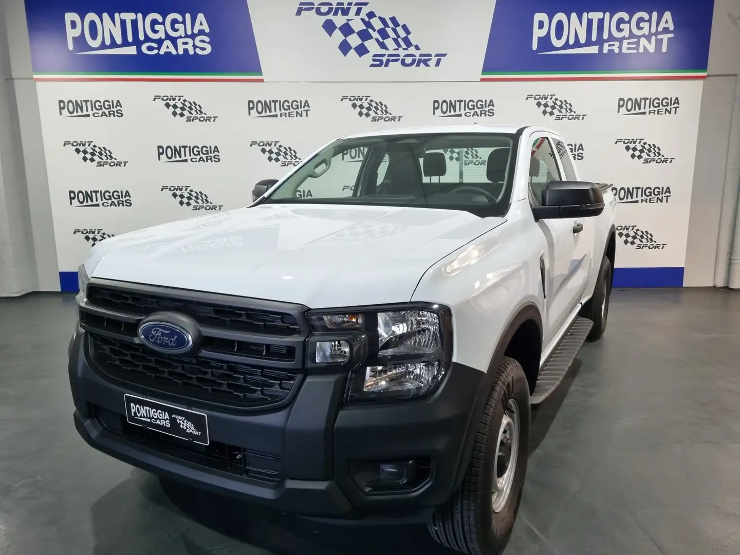 Ford Ranger SUPERCAB XL 2.0CC 170CV 4X4 4P M6 CAMBIO MANUALE Weiß - 1