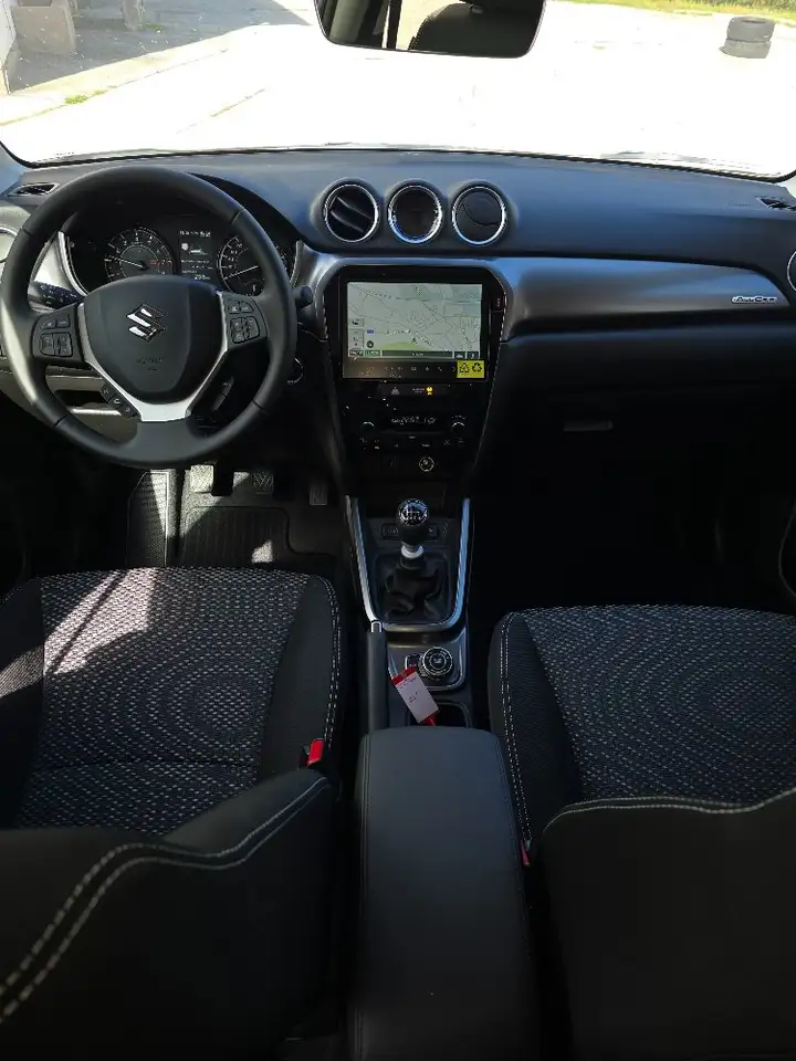 Suzuki Vitara 2025
