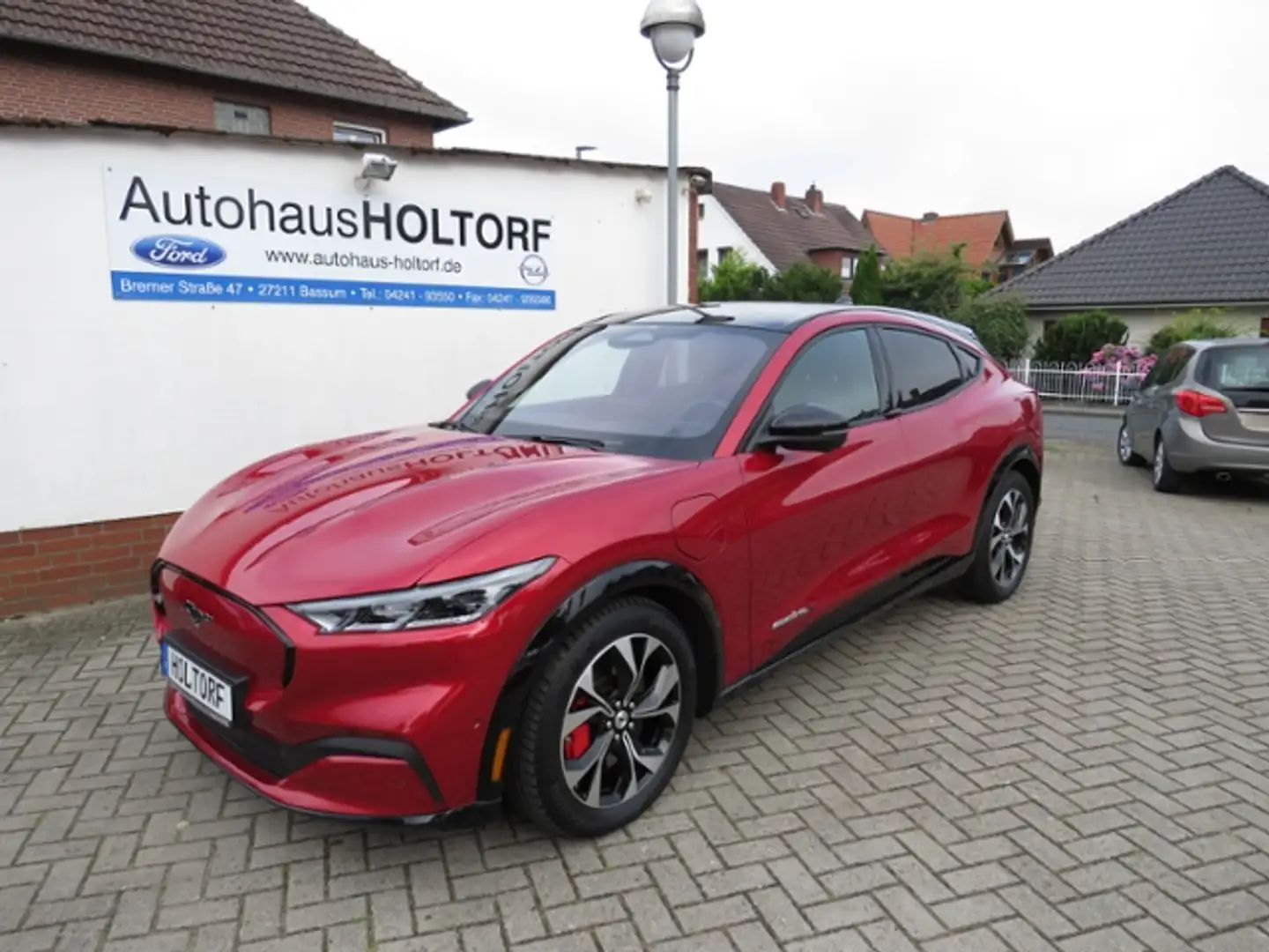 Ford Mustang Mach-E AWD Extended Range LED NAVI Rot - 1