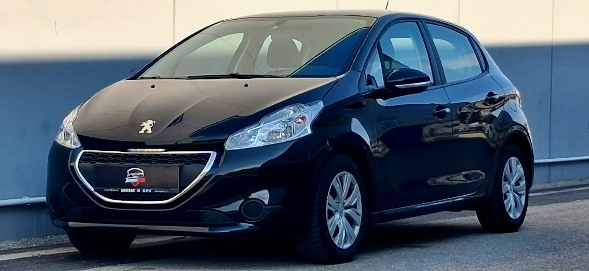 Peugeot 208 Active 1,0 VTI 68 Pickerl 2/2027+4 Schwarz - 1