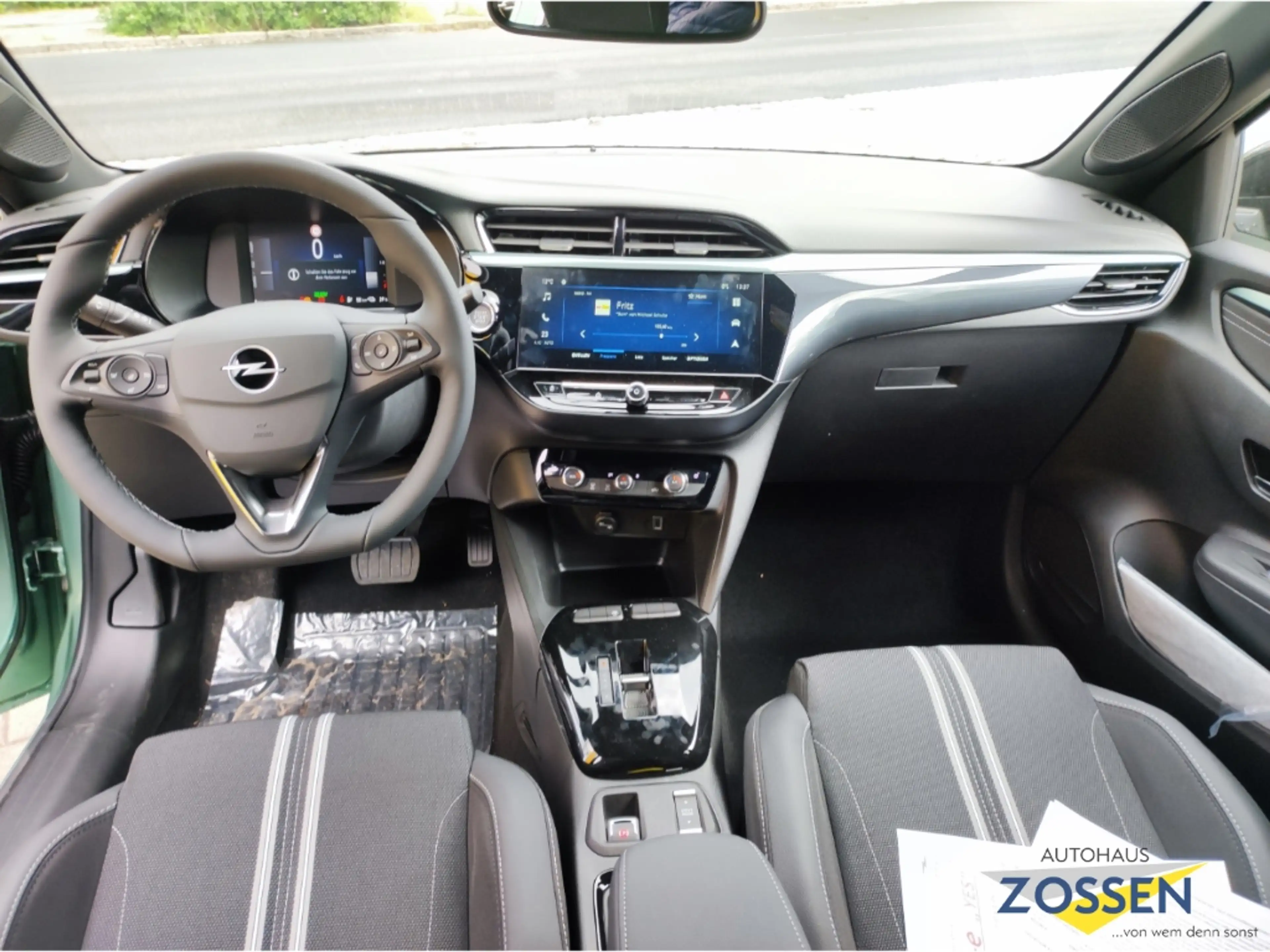 Opel Corsa-e YES Long Range+Wärmepumpe+SHZ+Allwetterreifen+Mult — photo 10