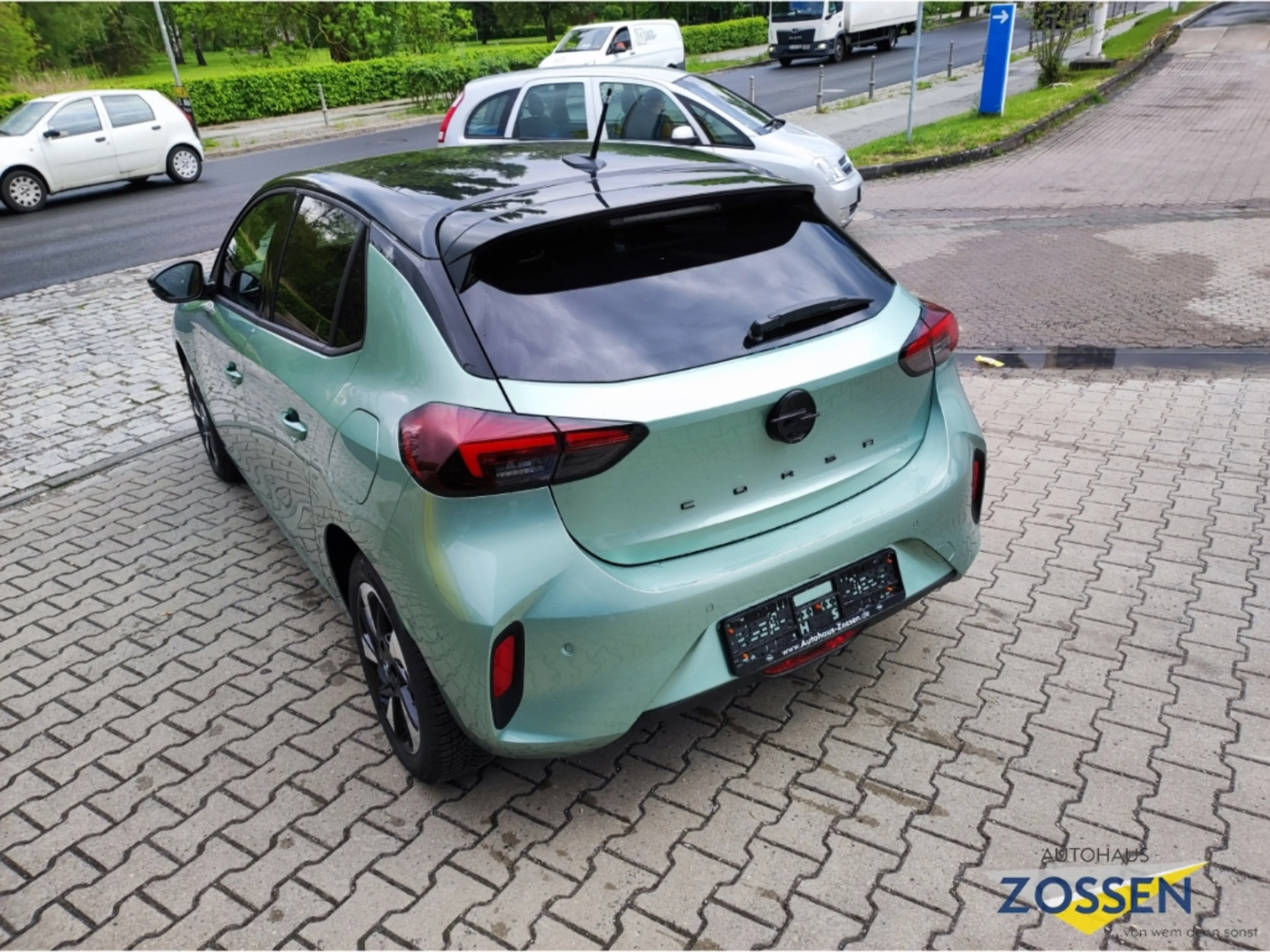 Opel Corsa-e YES Long Range+Wärmepumpe+SHZ+Allwetterreifen+Mult — photo 6