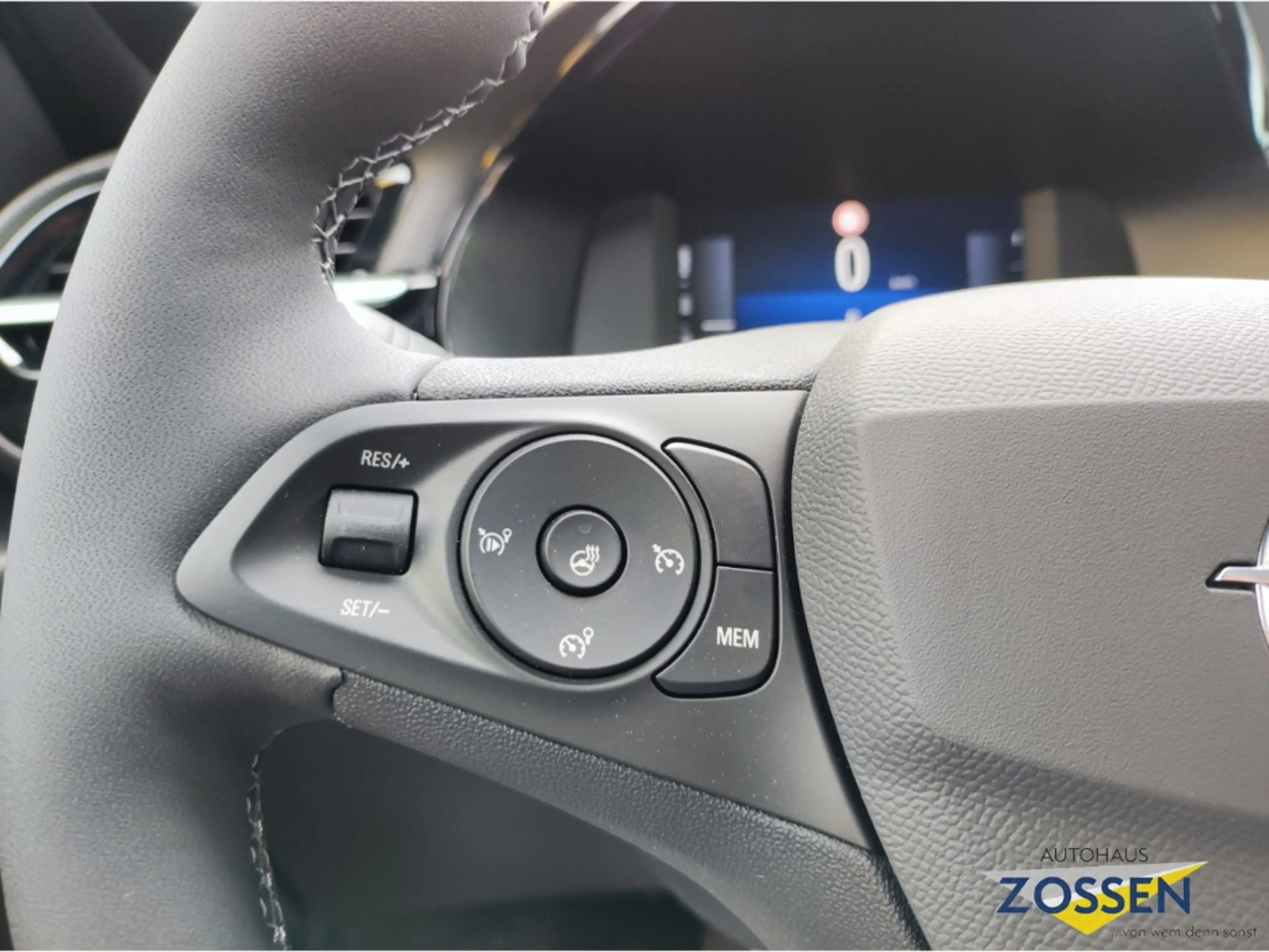 Opel Corsa-e YES Long Range+Wärmepumpe+SHZ+Allwetterreifen+Mult — photo 15