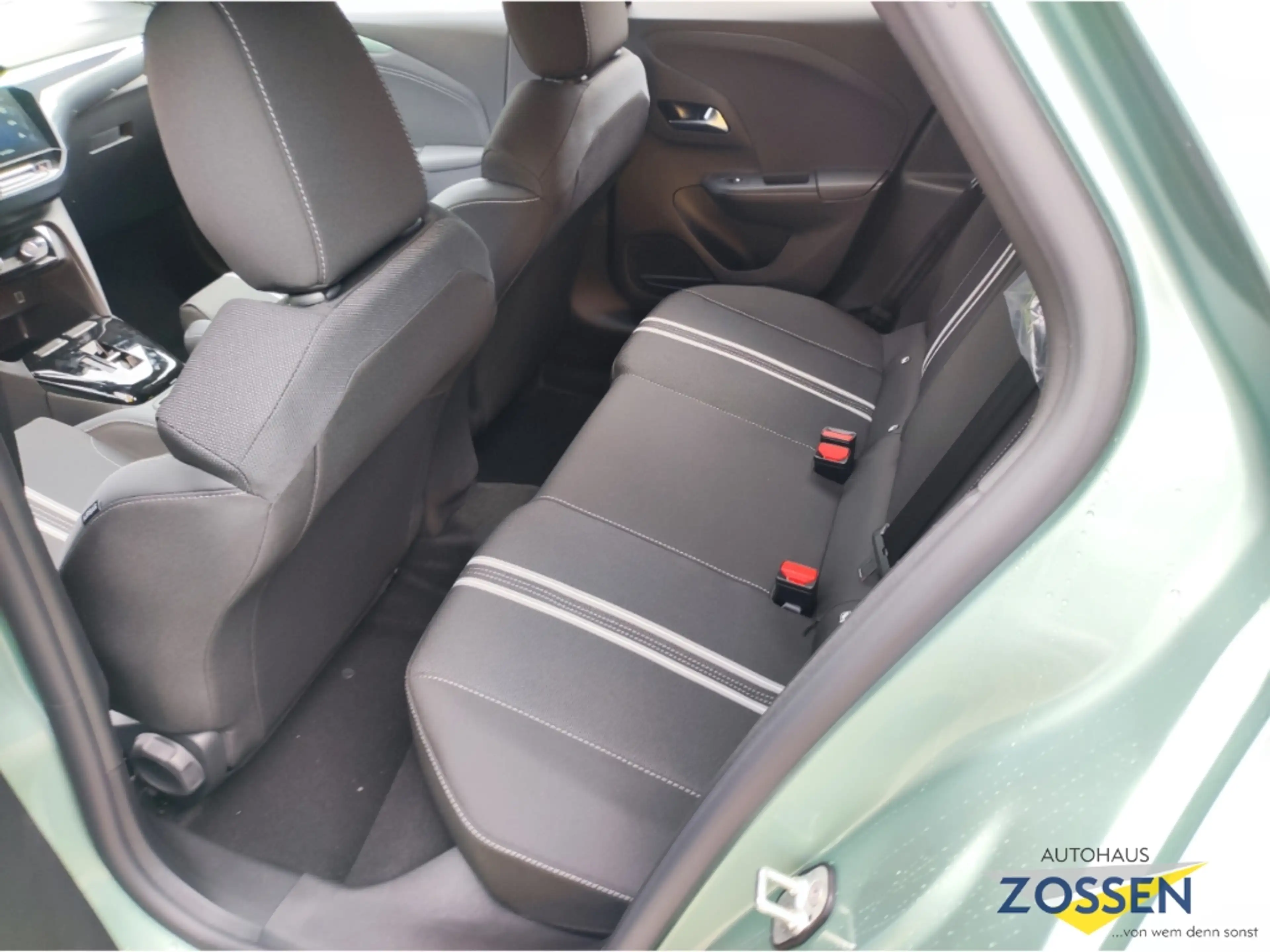 Opel Corsa-e YES Long Range+Wärmepumpe+SHZ+Allwetterreifen+Mult — photo 9