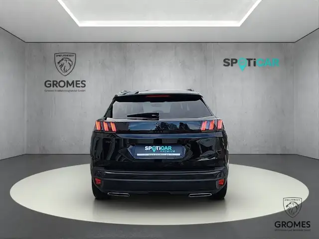 Peugeot 3008 view 4