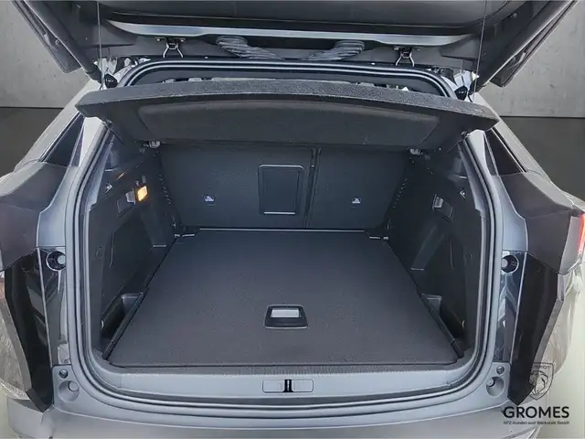 Peugeot 3008 view 7