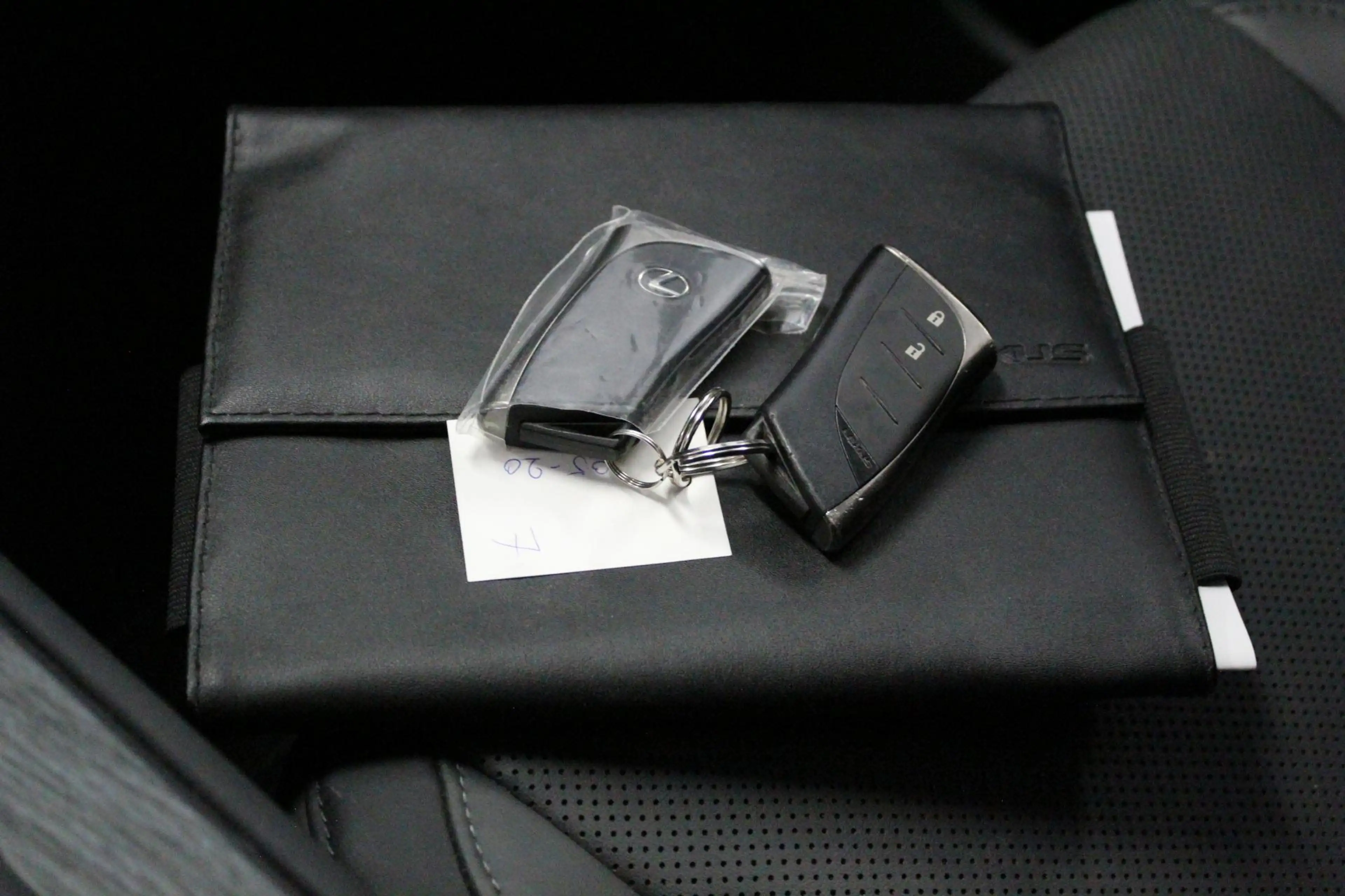 Lexus RZ 450e Executive Line 71 kWh | 100% S.O.H | CAMERA | — photo 49