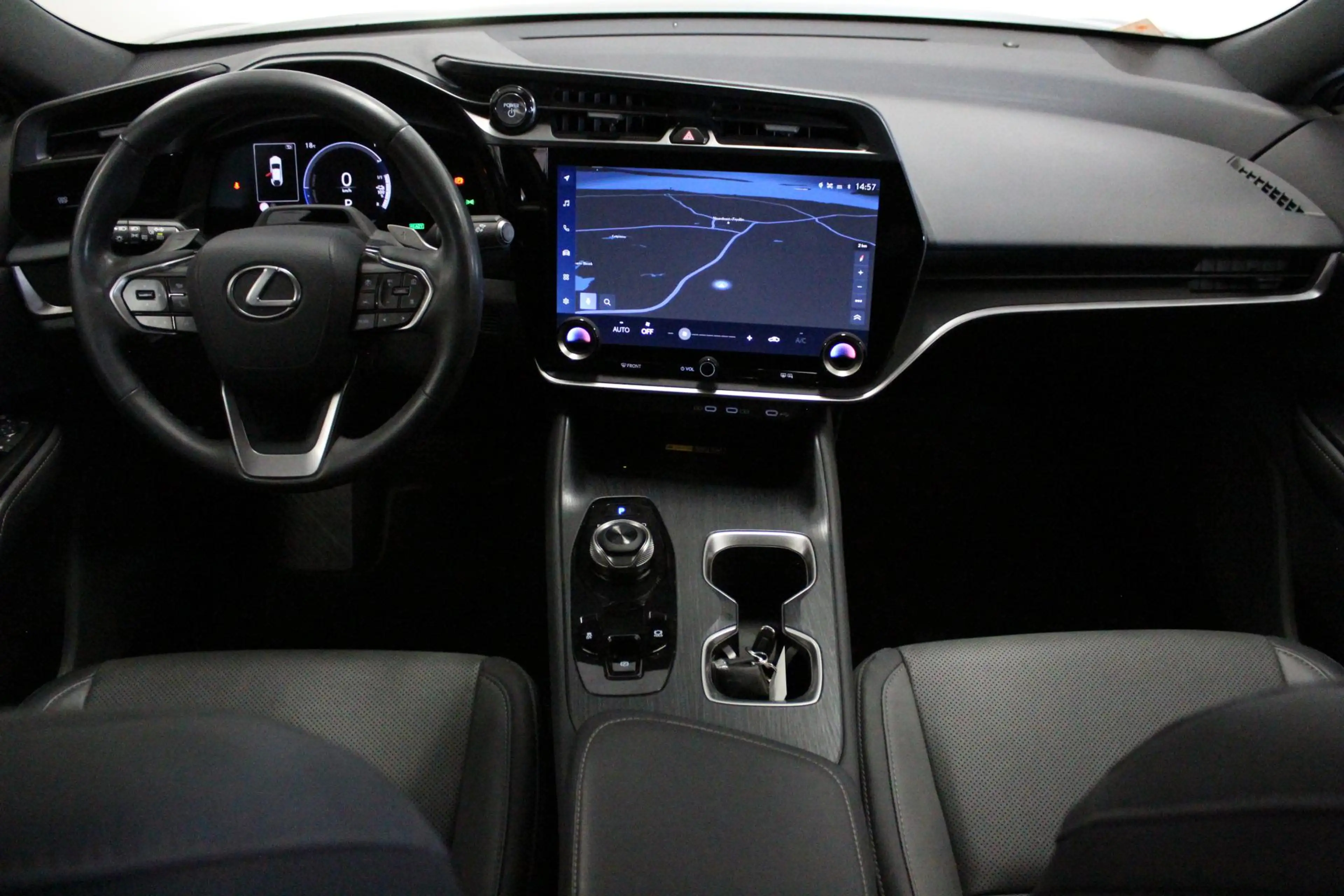 Lexus RZ 450e Executive Line 71 kWh | 100% S.O.H | CAMERA | — photo 13