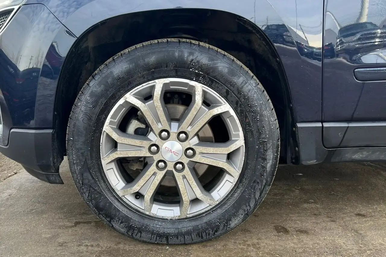 GMC Acadia снимка GMC Acadia