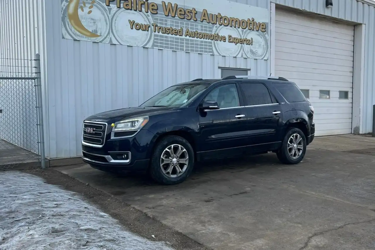 GMC Acadia снимка GMC Acadia