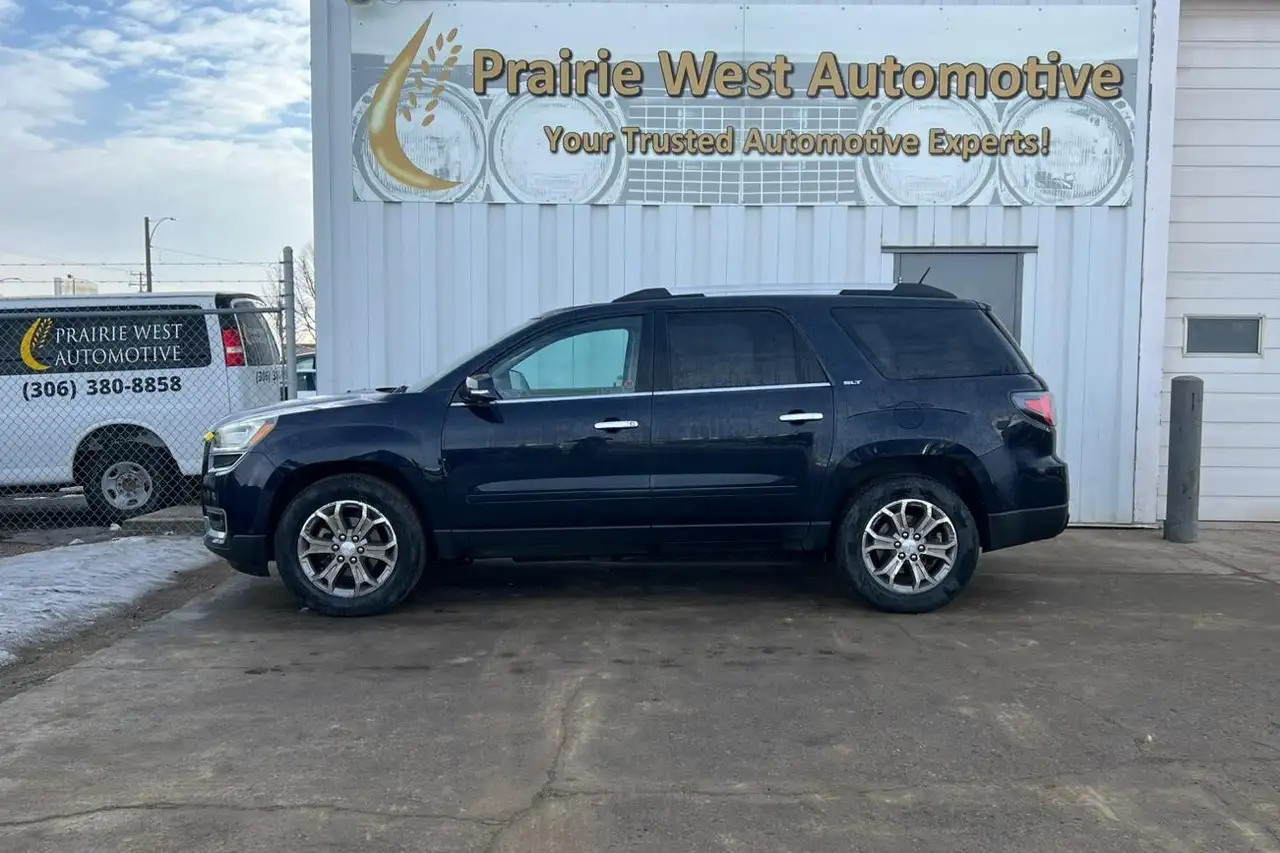 GMC Acadia снимка GMC Acadia