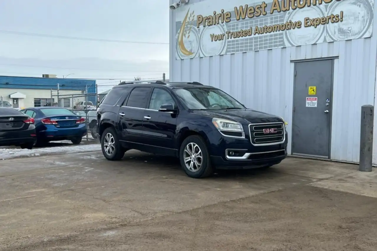 GMC Acadia снимка GMC Acadia