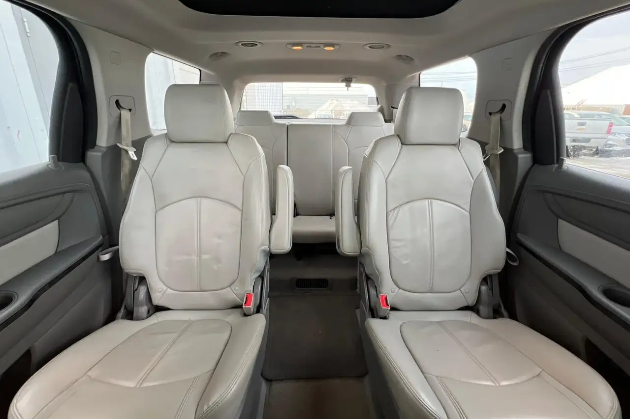 GMC Acadia снимка GMC Acadia