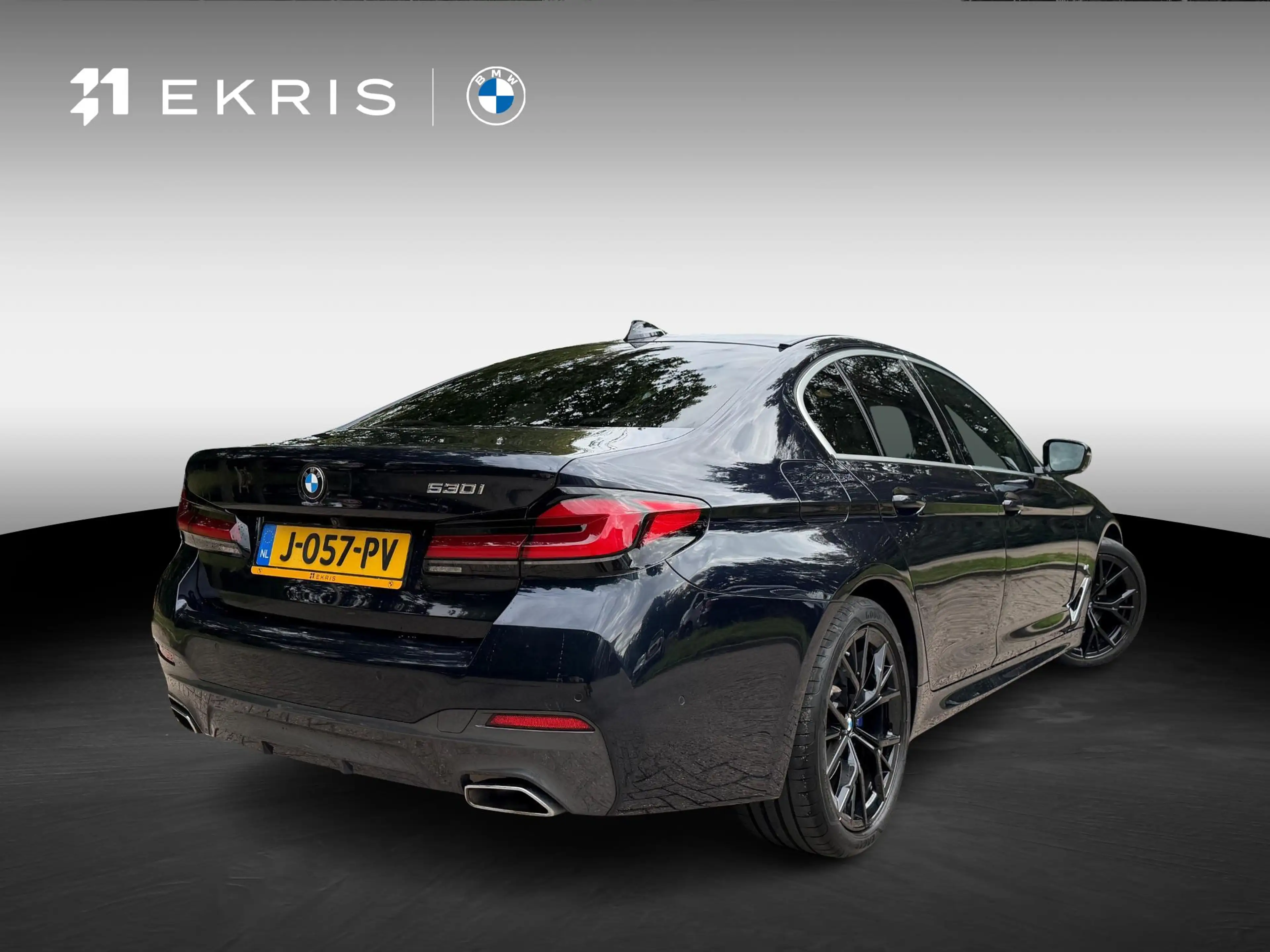 BMW 530 5 Serie 530i Sedan | M Sportpakket | High Executiv — photo 2