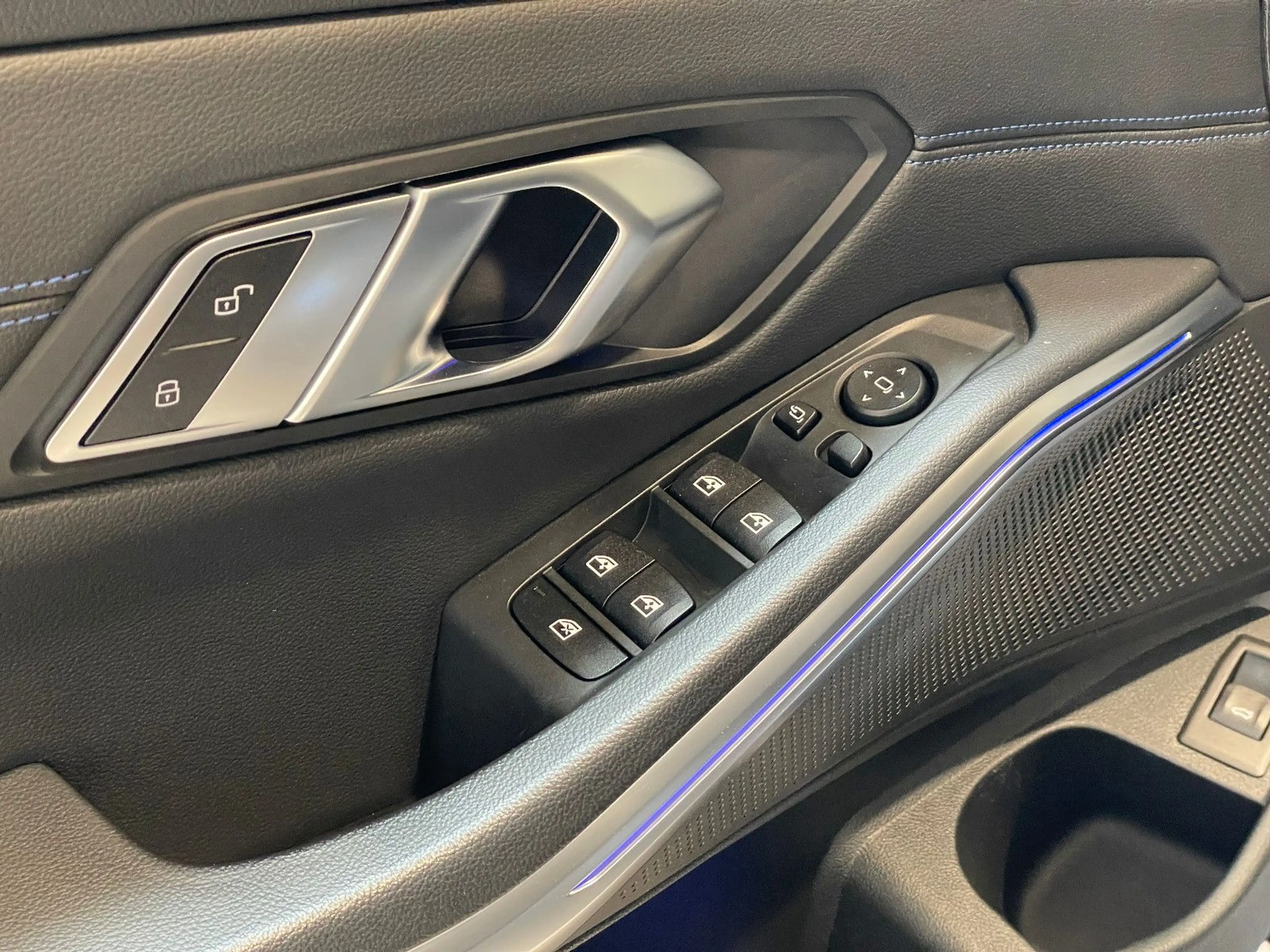 BMW 320 d Touring M Sport Paket Laser*Head-Up*DAB — photo 13