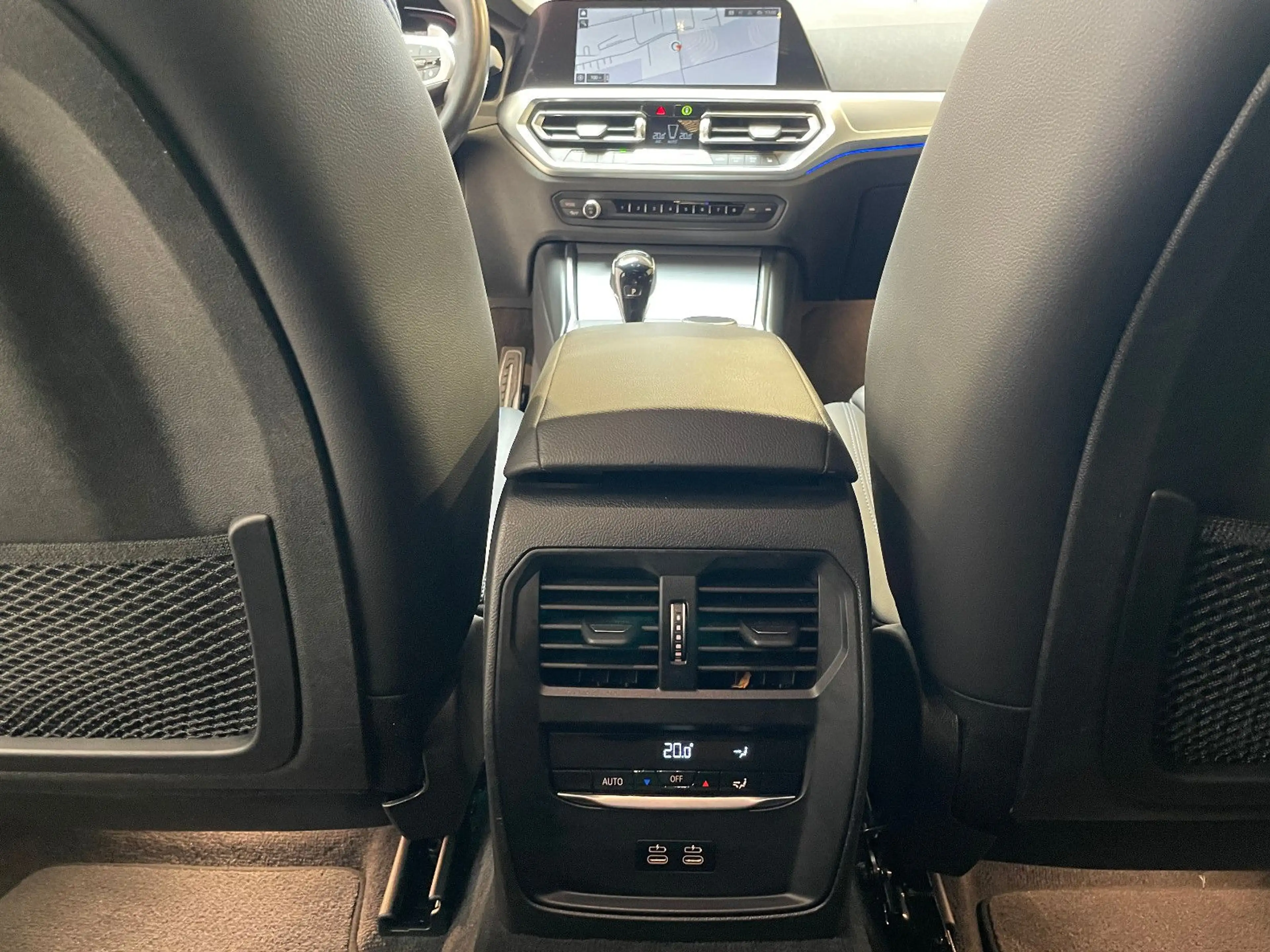 BMW 320 d Touring M Sport Paket Laser*Head-Up*DAB — photo 16