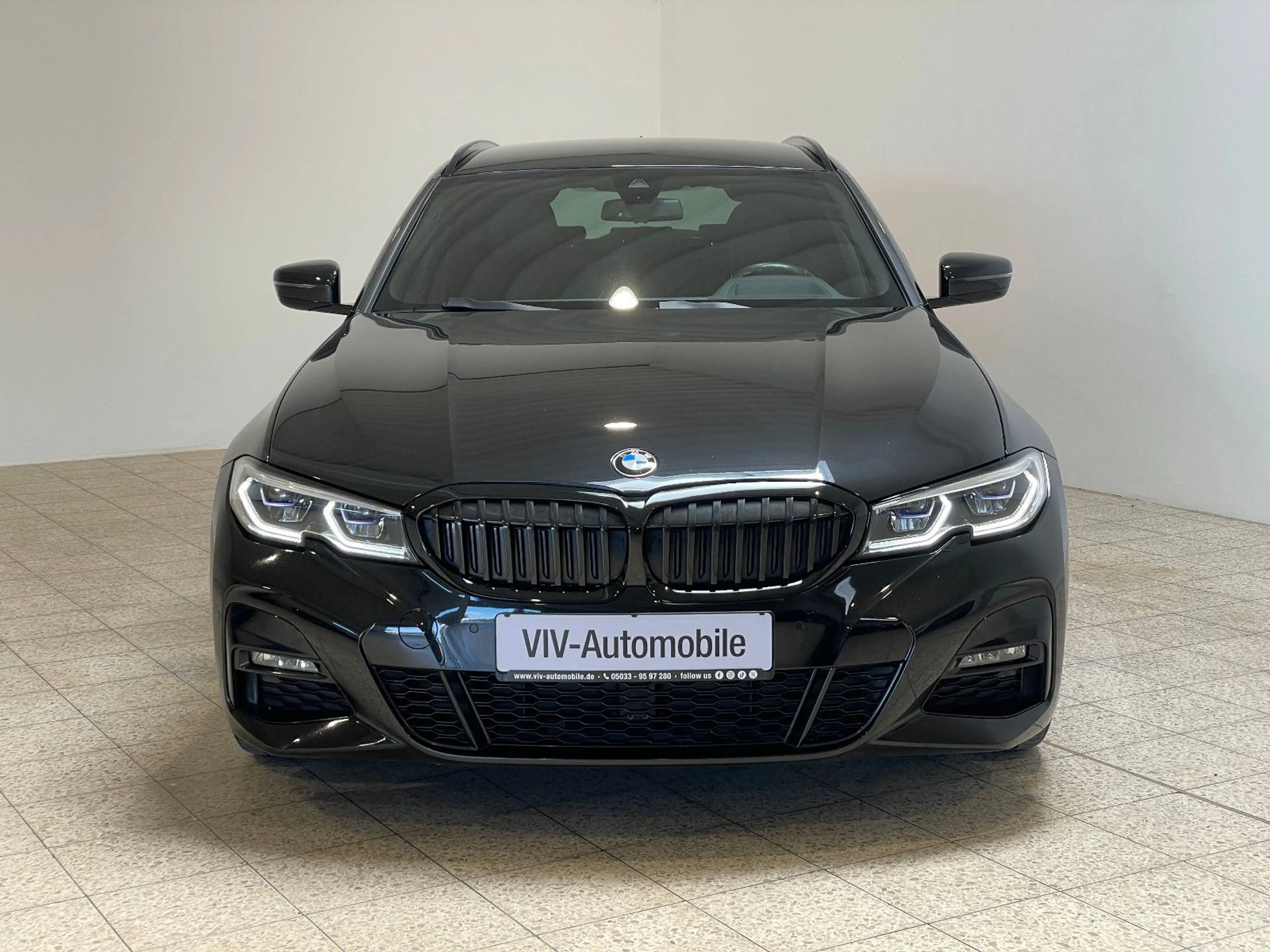 BMW 320 d Touring M Sport Paket Laser*Head-Up*DAB — photo 2